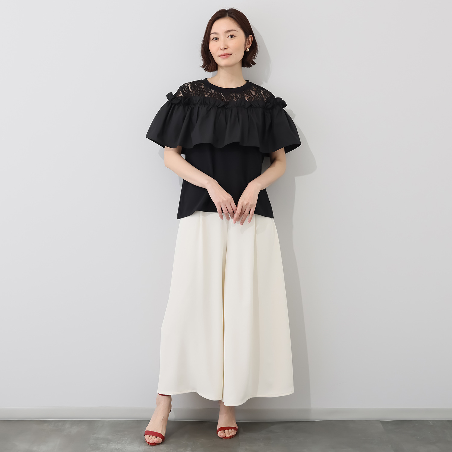 ブルーコレクション レース＆フリルアクセント エレガント カットソープルオーバー