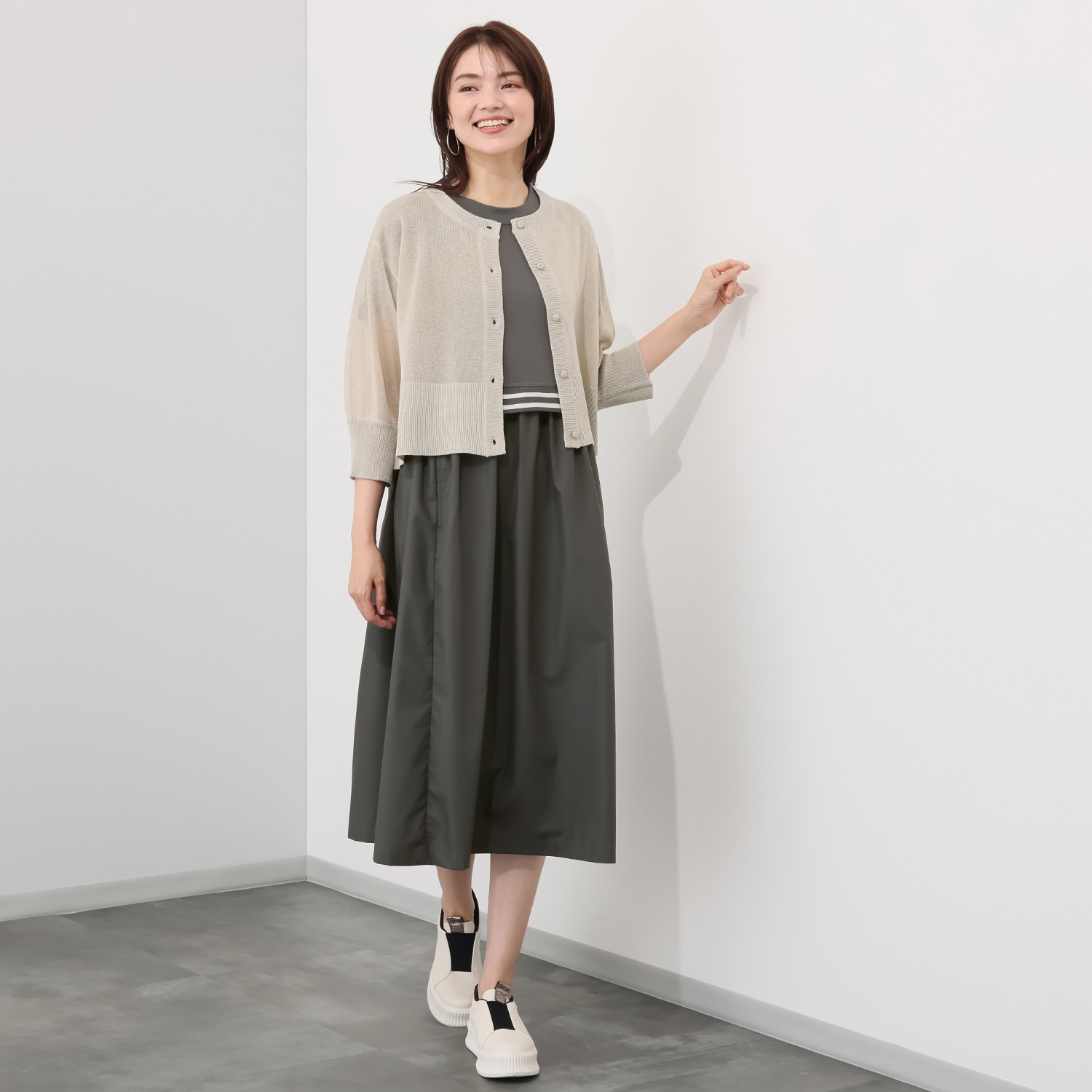 ラヴィーコンフォート ラメアクセント 袖コンシャスな ゴージャスカーディガン