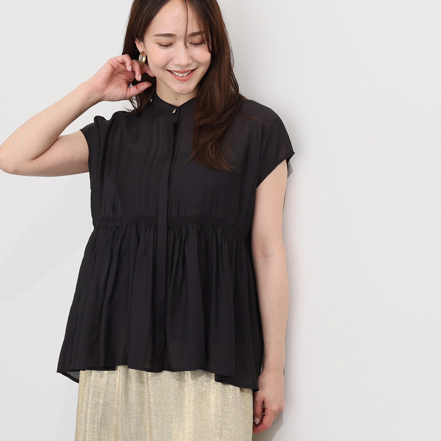 チーロ 接触冷感 涼やかなシアーペプラム ギャザーブラウス