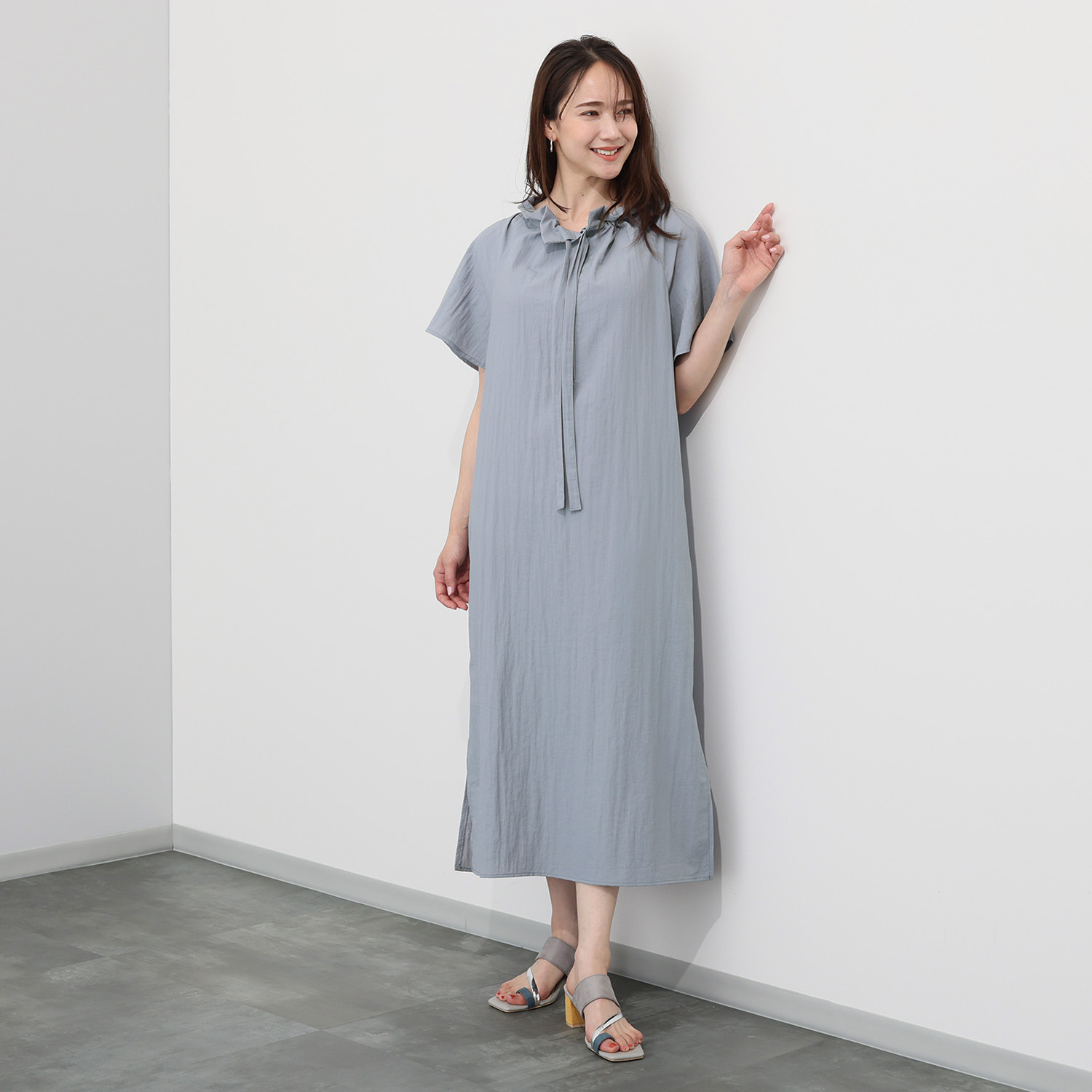 チーロ 接触冷感 スタイルアップ フリルギャザー ワンピース