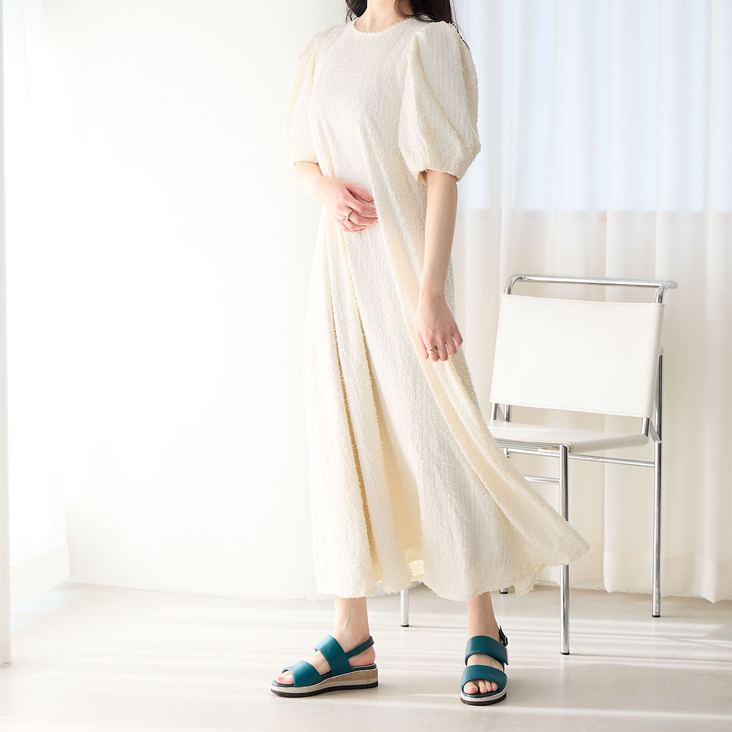 卑弥呼 ソフトシープレザー パデットサンダル