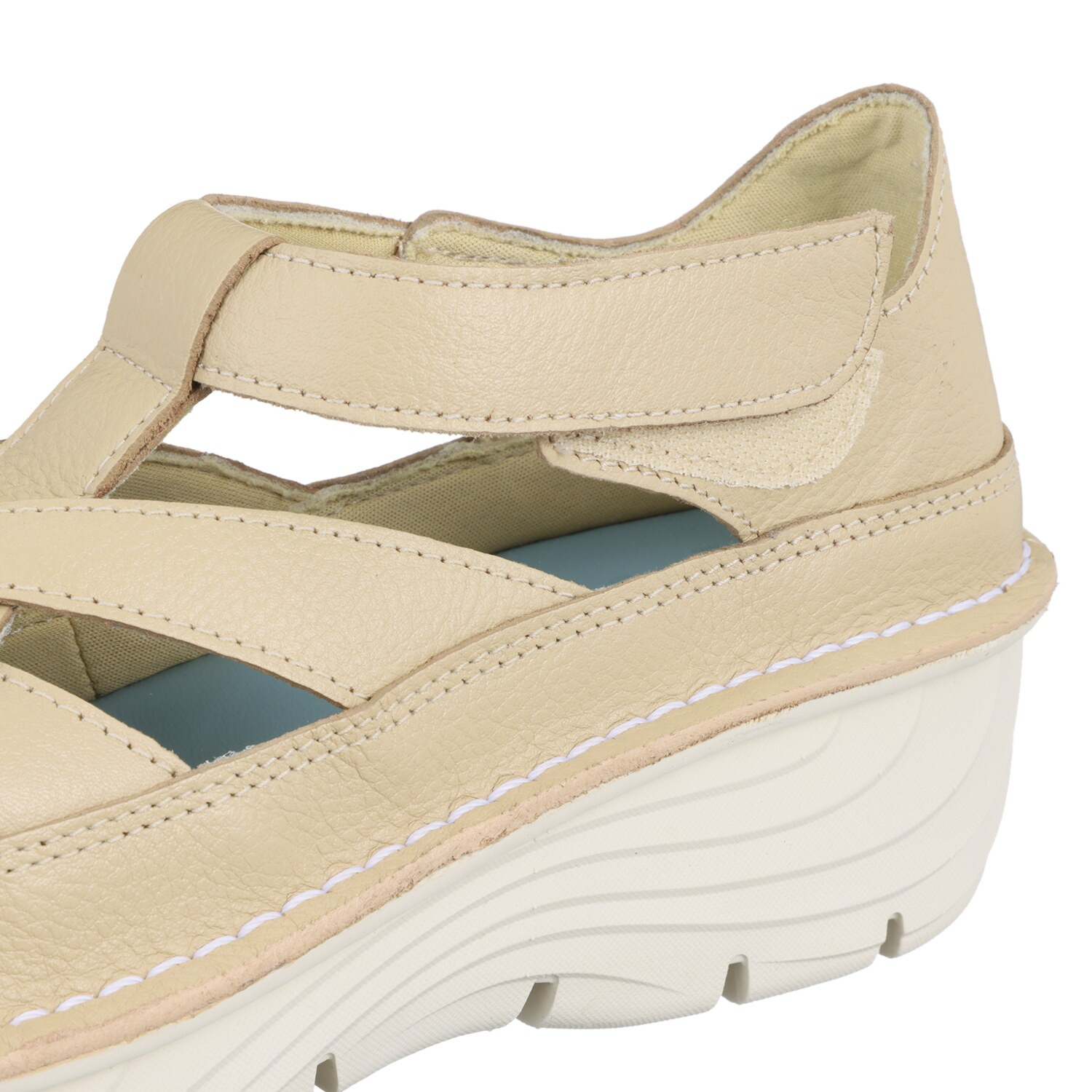 ミントドロップ 牛革 グルカデザイン 軽量厚底サンダル