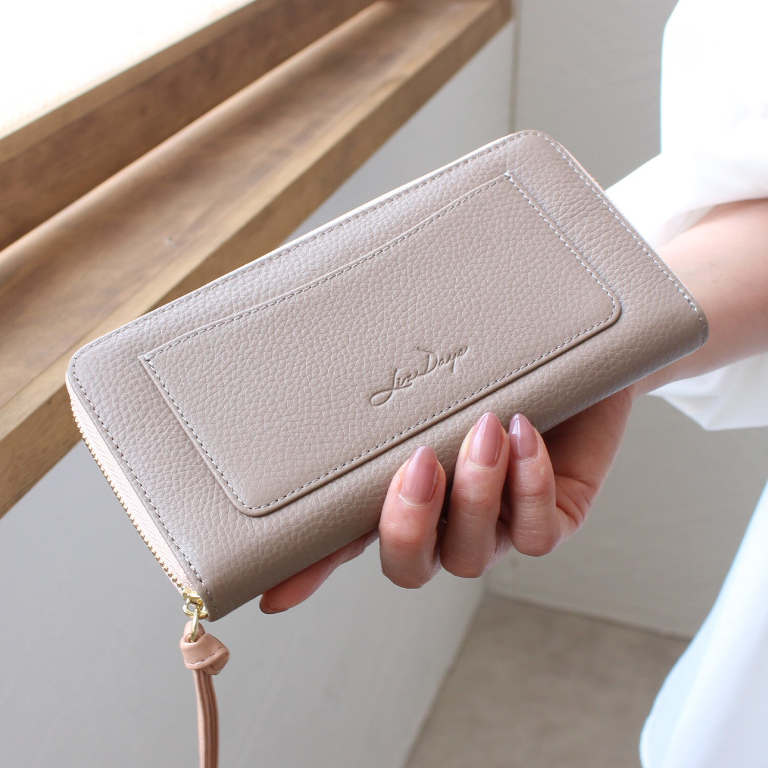 リズデイズ 牛革 ラウンドデザイン スリムロングウォレット