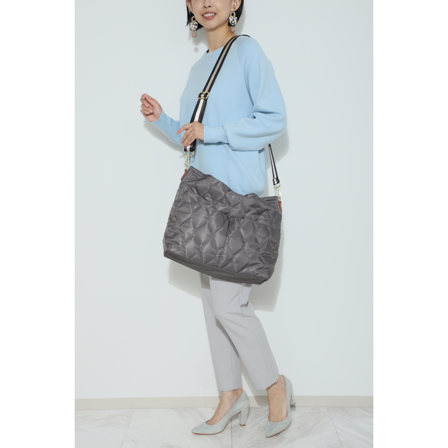 リズデイズ はっ水キルティング ２ウェイ Ａ４トートバッグ