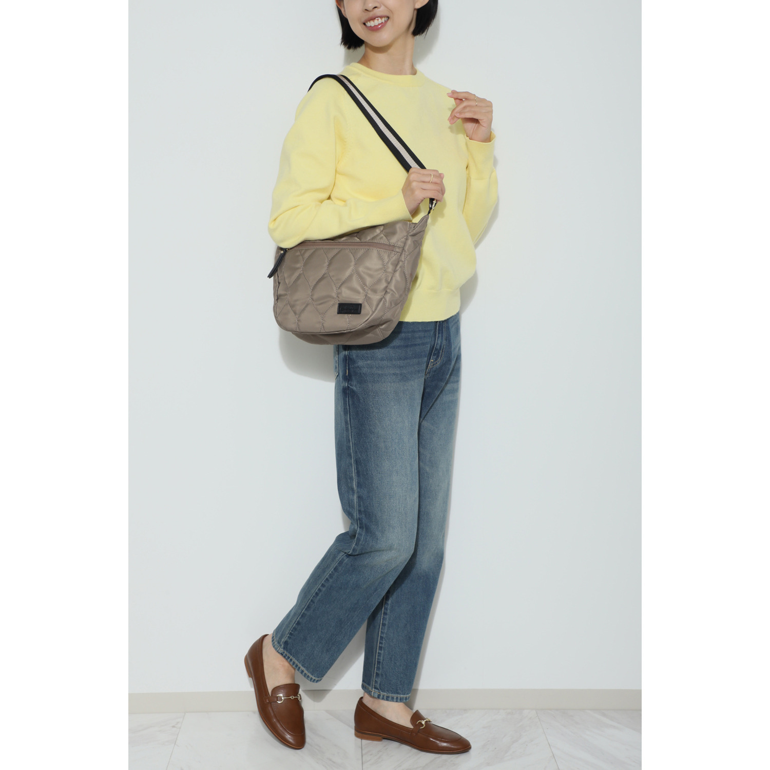 リズデイズ はっ水キルティング 舟形ショルダーバッグ