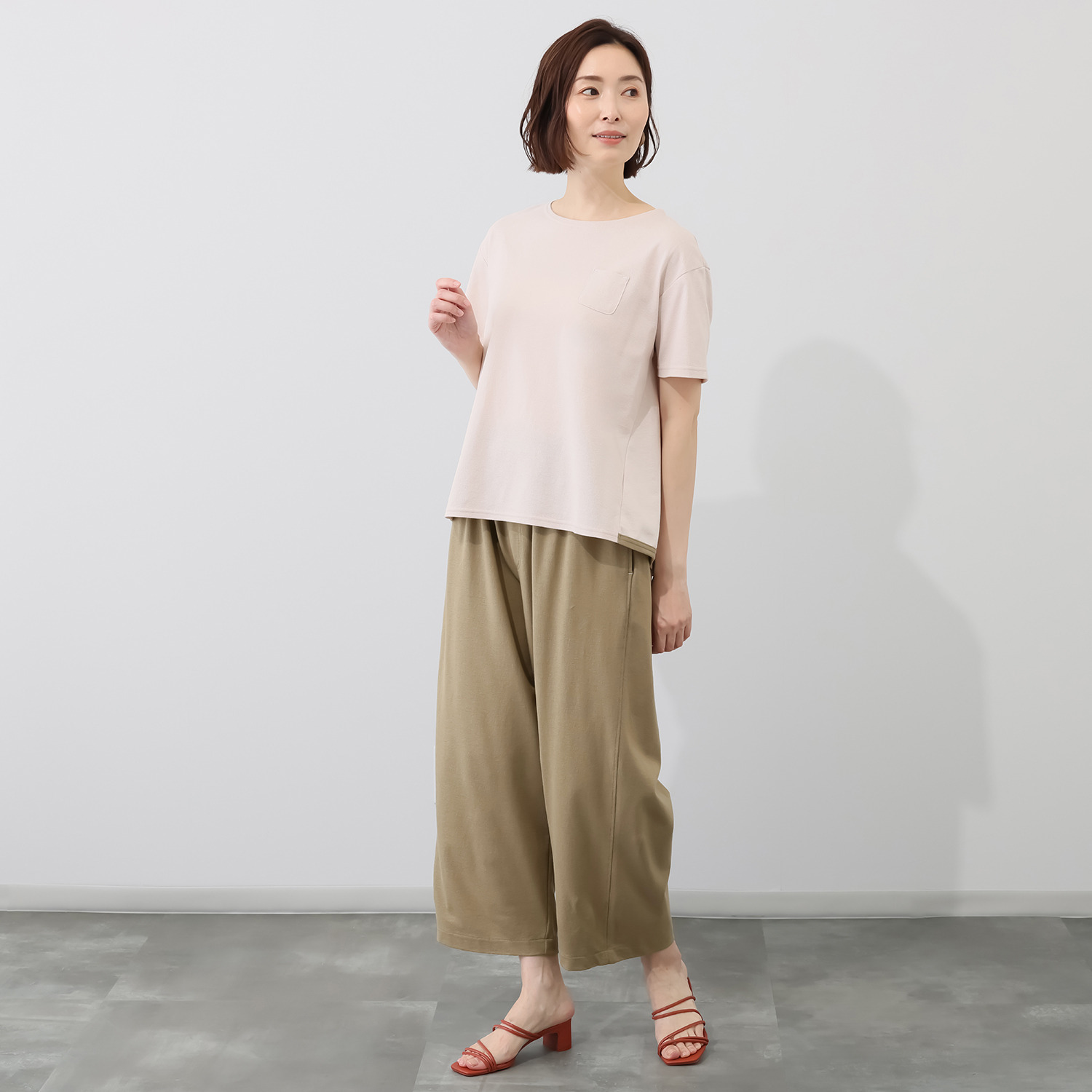 シロヤイチガントウキョウ ＤＥＰＥＮＤ糸使用 アムンゼン ポケット付プルオーバー