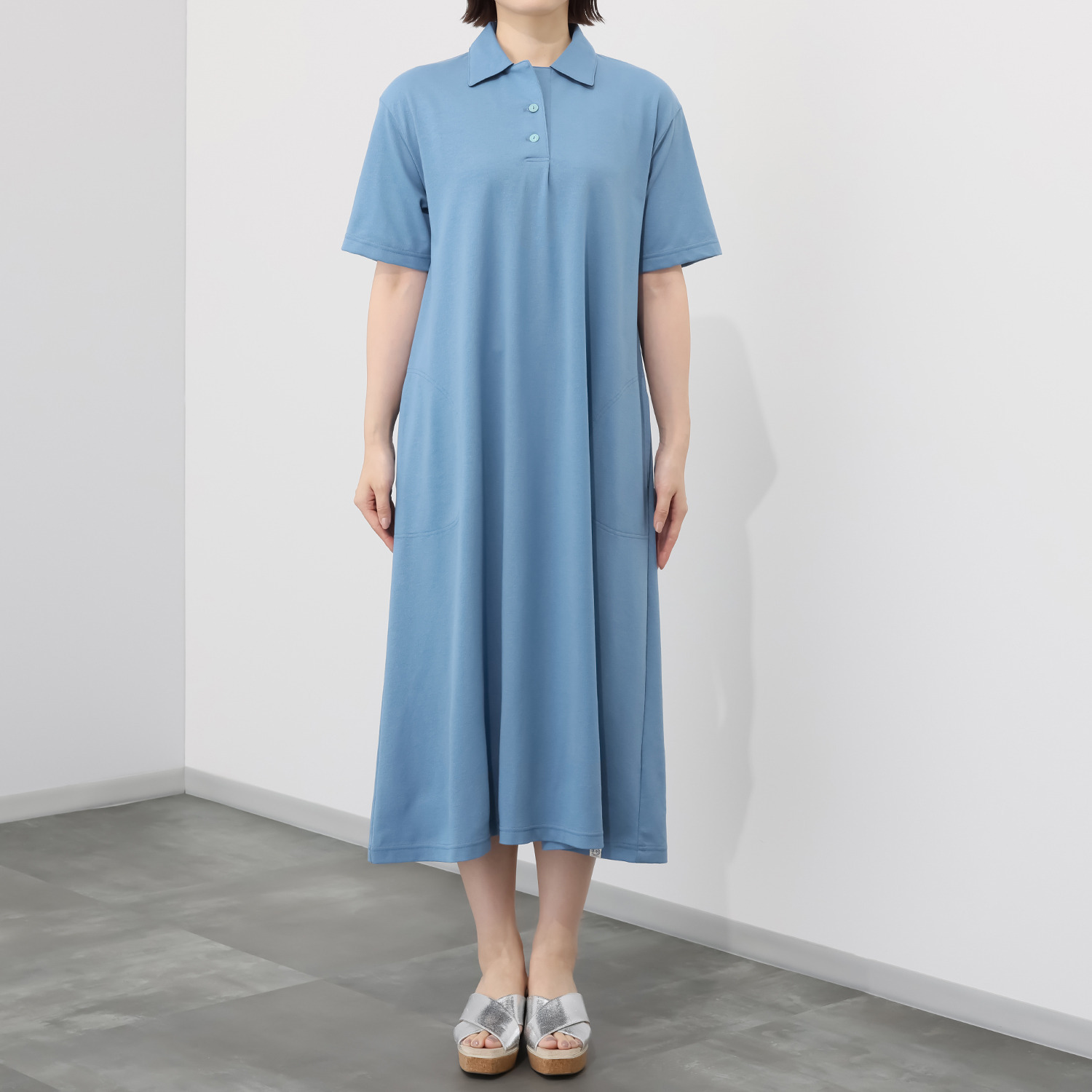 シロヤイチガントウキョウ ＤＥＰＥＮＤ糸使用 アムンゼン 襟付ワンピース