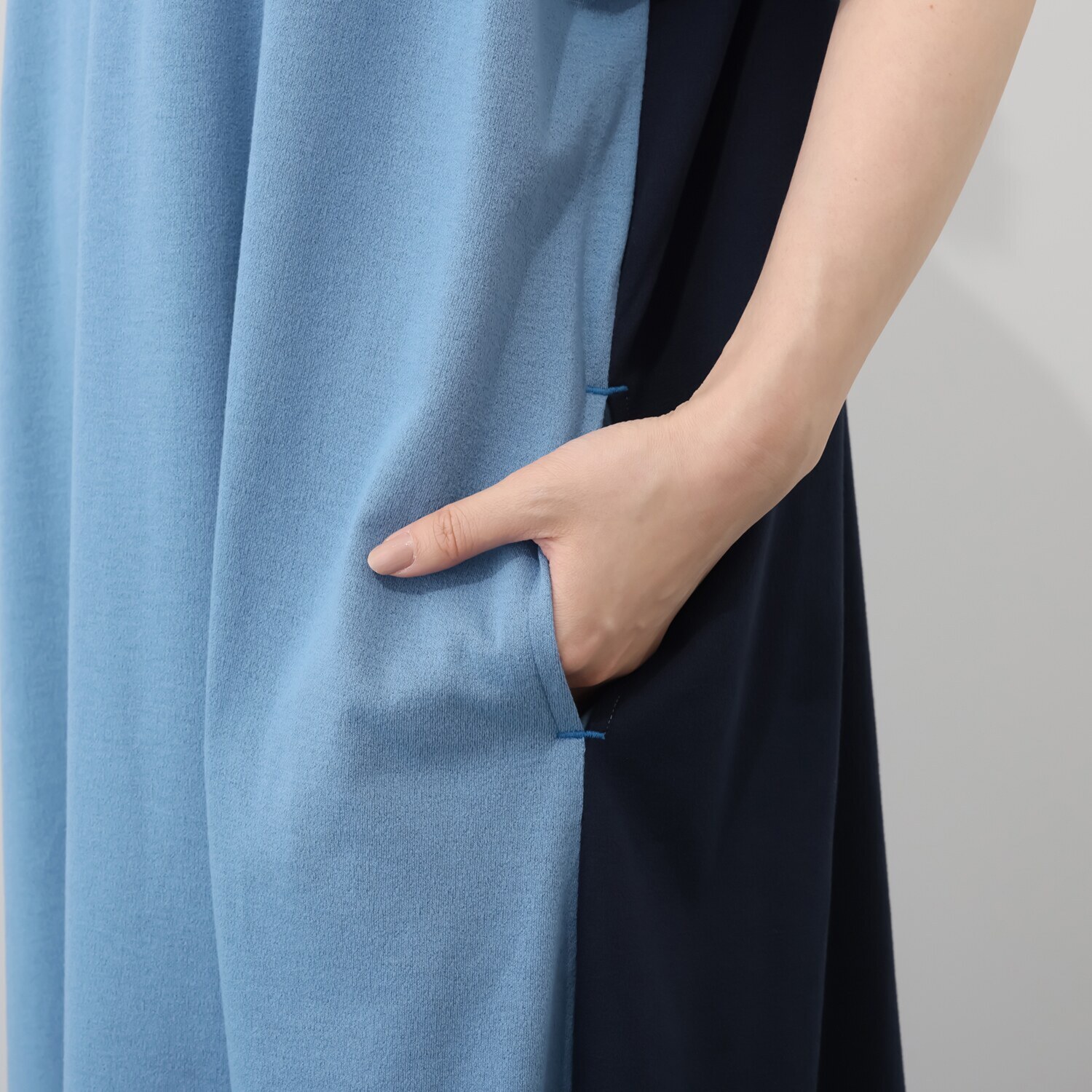 シロヤイチガントウキョウ ＤＥＰＥＮＤ糸使用 アムンゼン ２ウェイワンピース