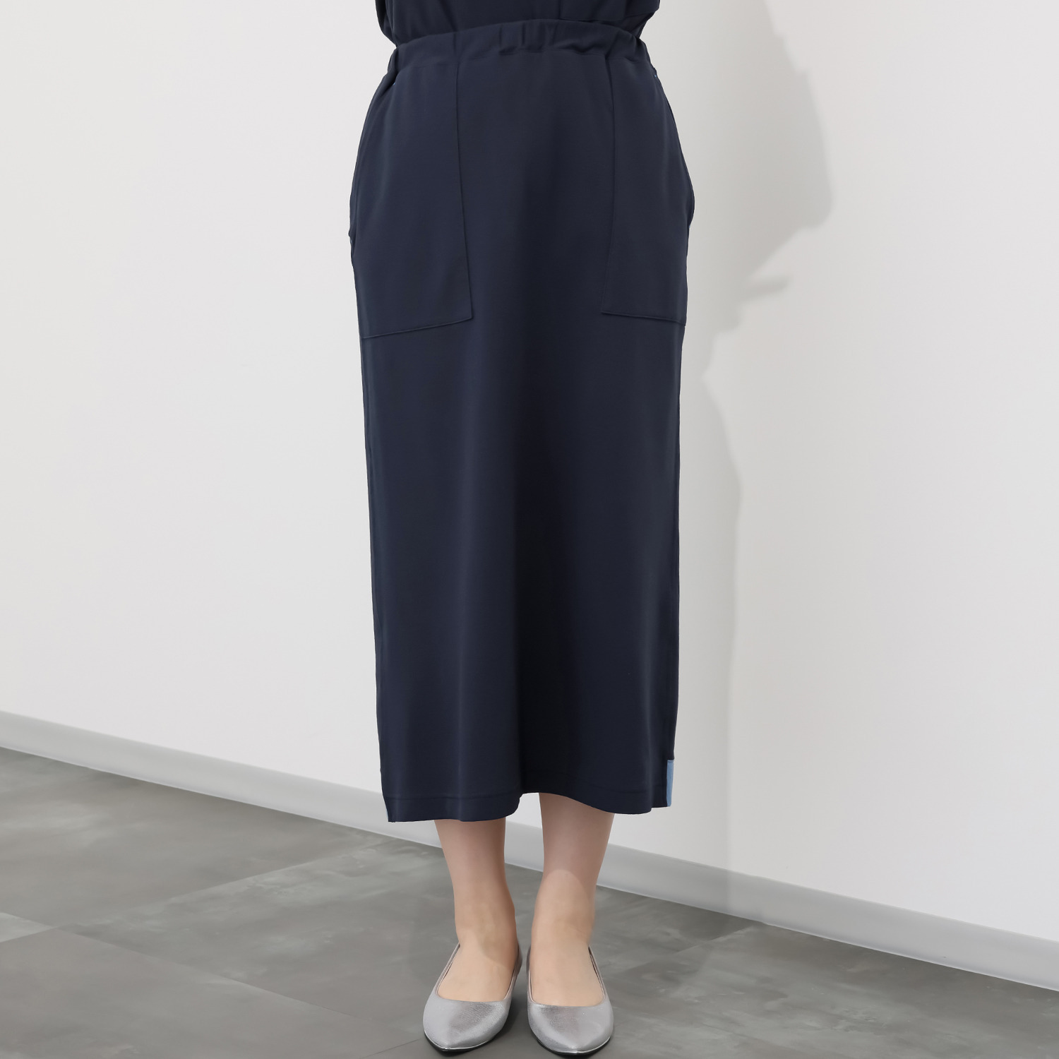 シロヤイチガントウキョウ ＤＥＰＥＮＤ糸使用 アムンゼン スカート