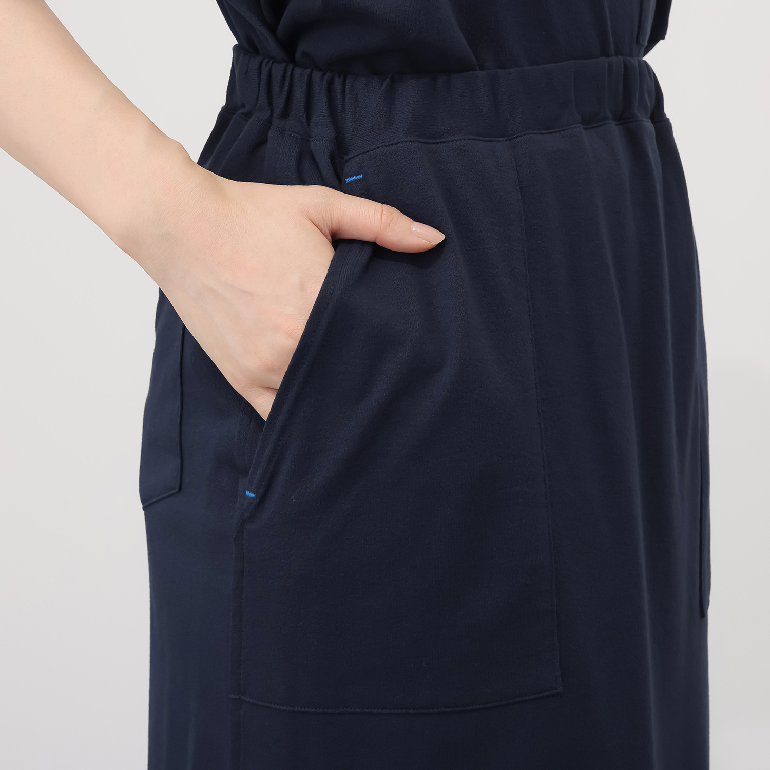 シロヤイチガントウキョウ ＤＥＰＥＮＤ糸使用 アムンゼン スカート