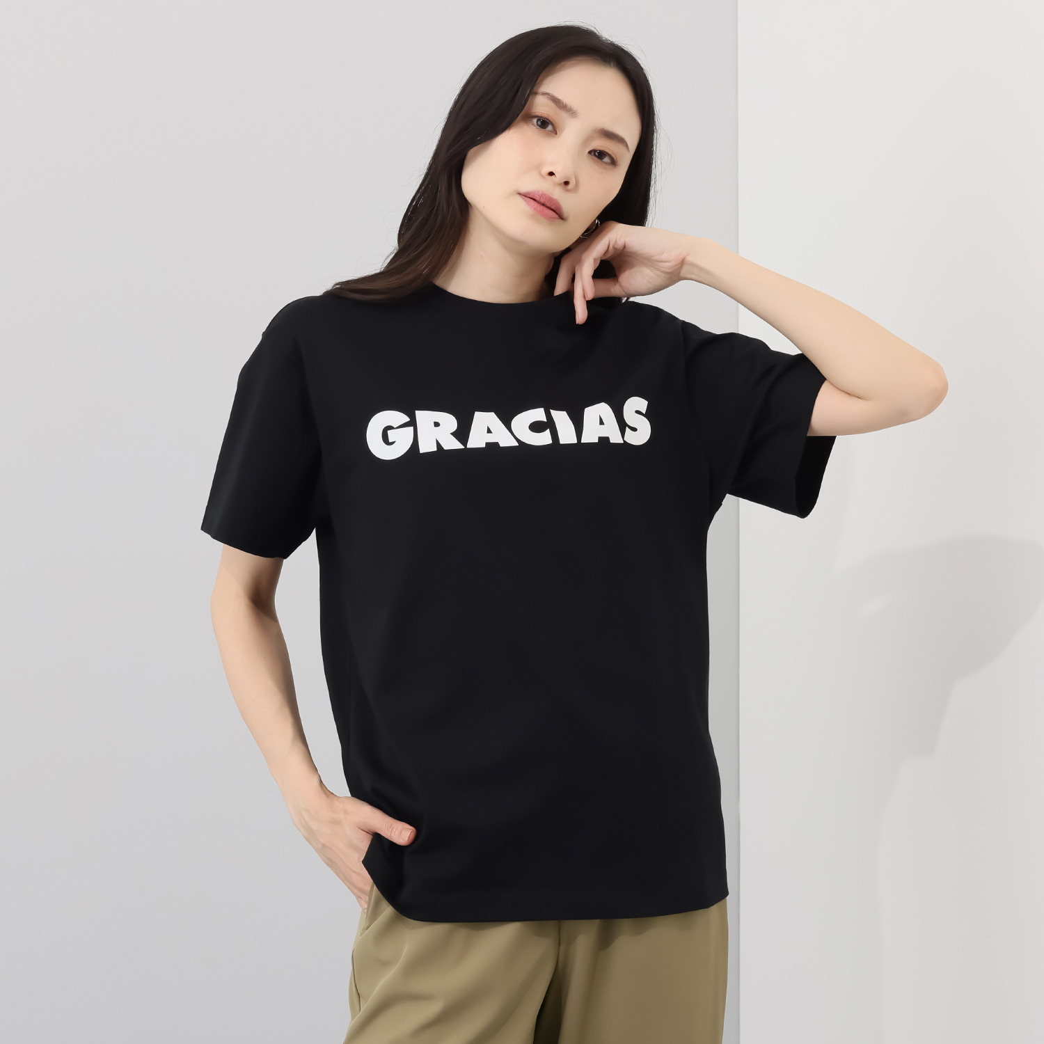 ラソエヌサーティスリー ディグリーズ スペイン語ロゴがポイント 定番プリントＴシャツ