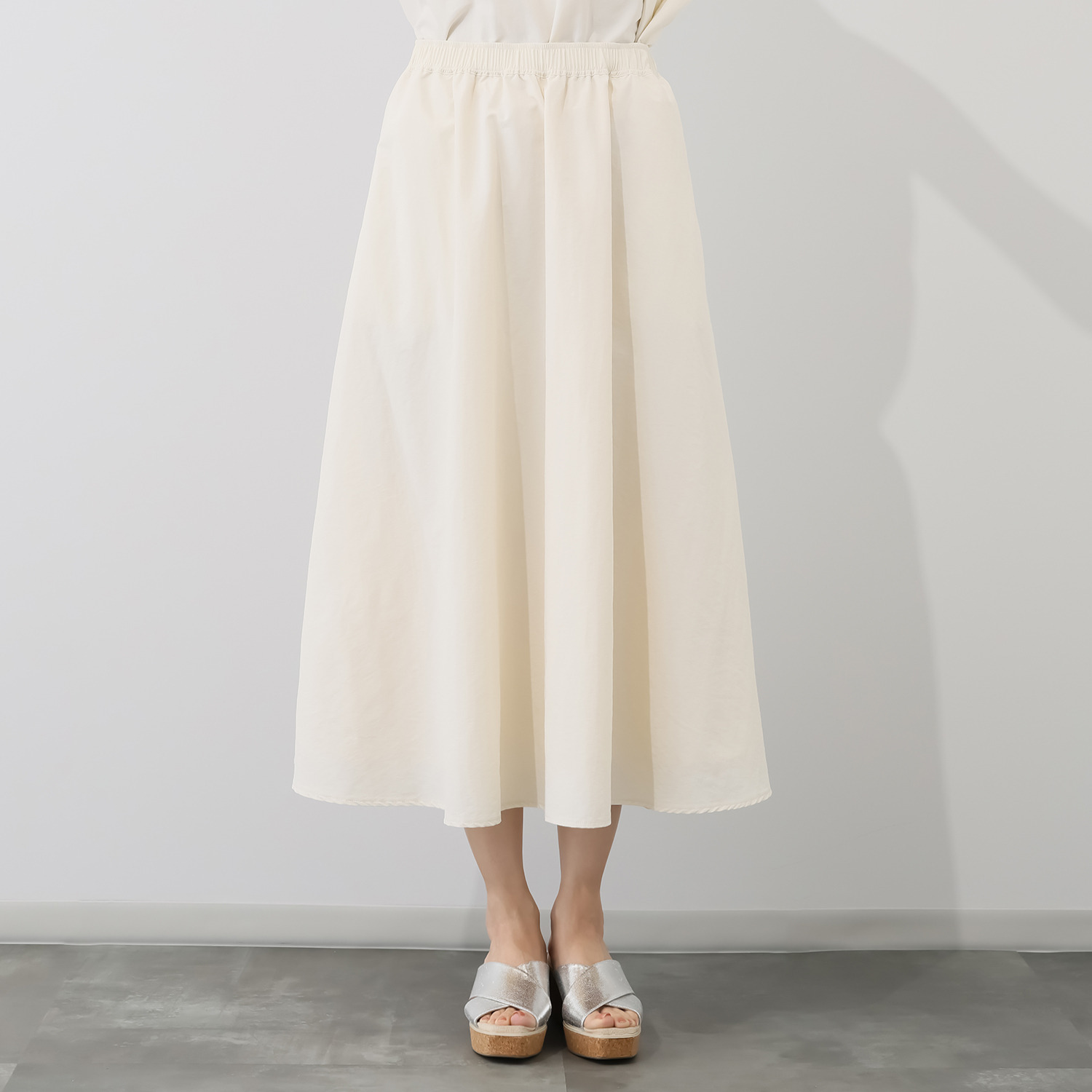 ラソエヌサーティスリー ディグリーズ はっ水 ギャザースカート