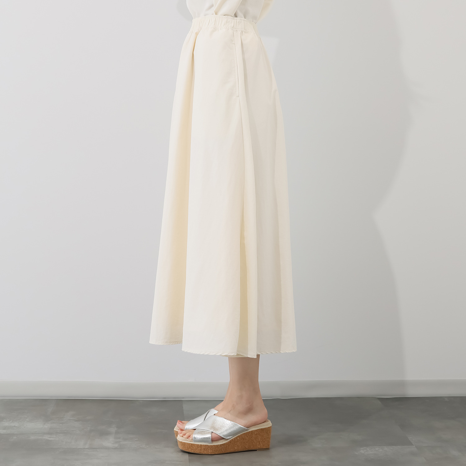 ラソエヌサーティスリー ディグリーズ はっ水 ギャザースカート