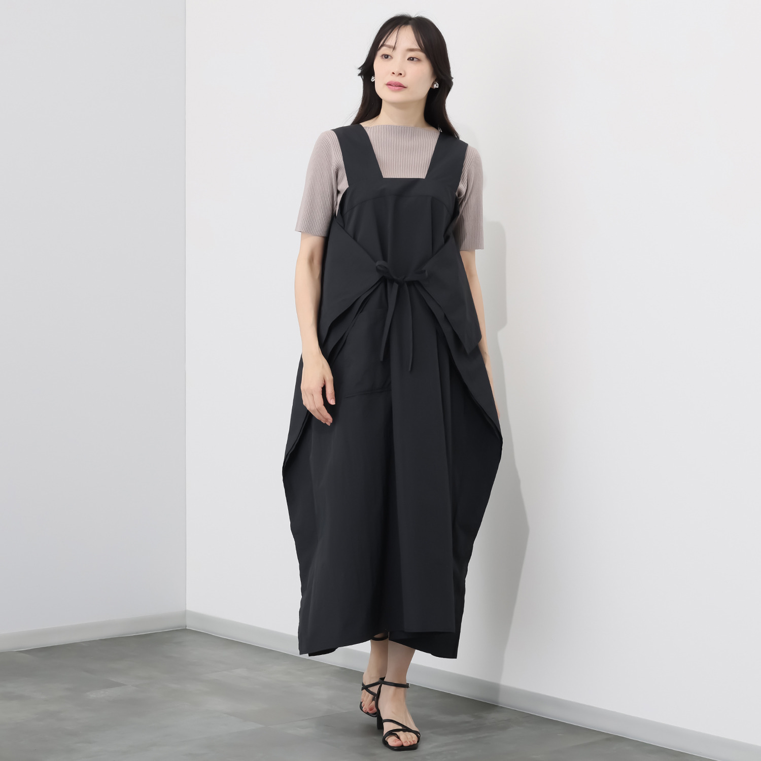 ウノ・ウノ・ドゥーエ アレンジいろいろ 着て楽しい ２ウェイ ジャンパースカート