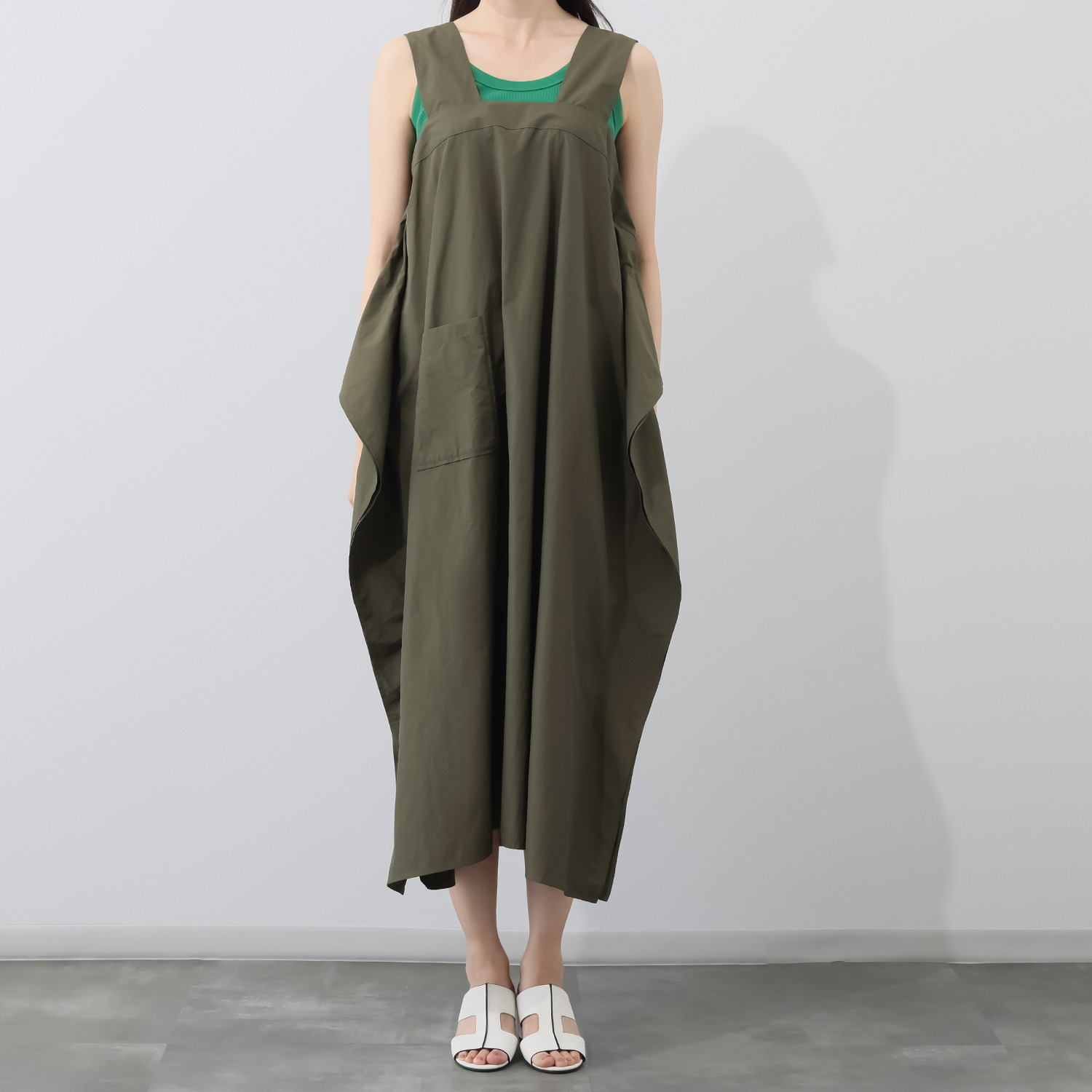 ウノ・ウノ・ドゥーエ アレンジいろいろ 着て楽しい ２ウェイ ジャンパースカート