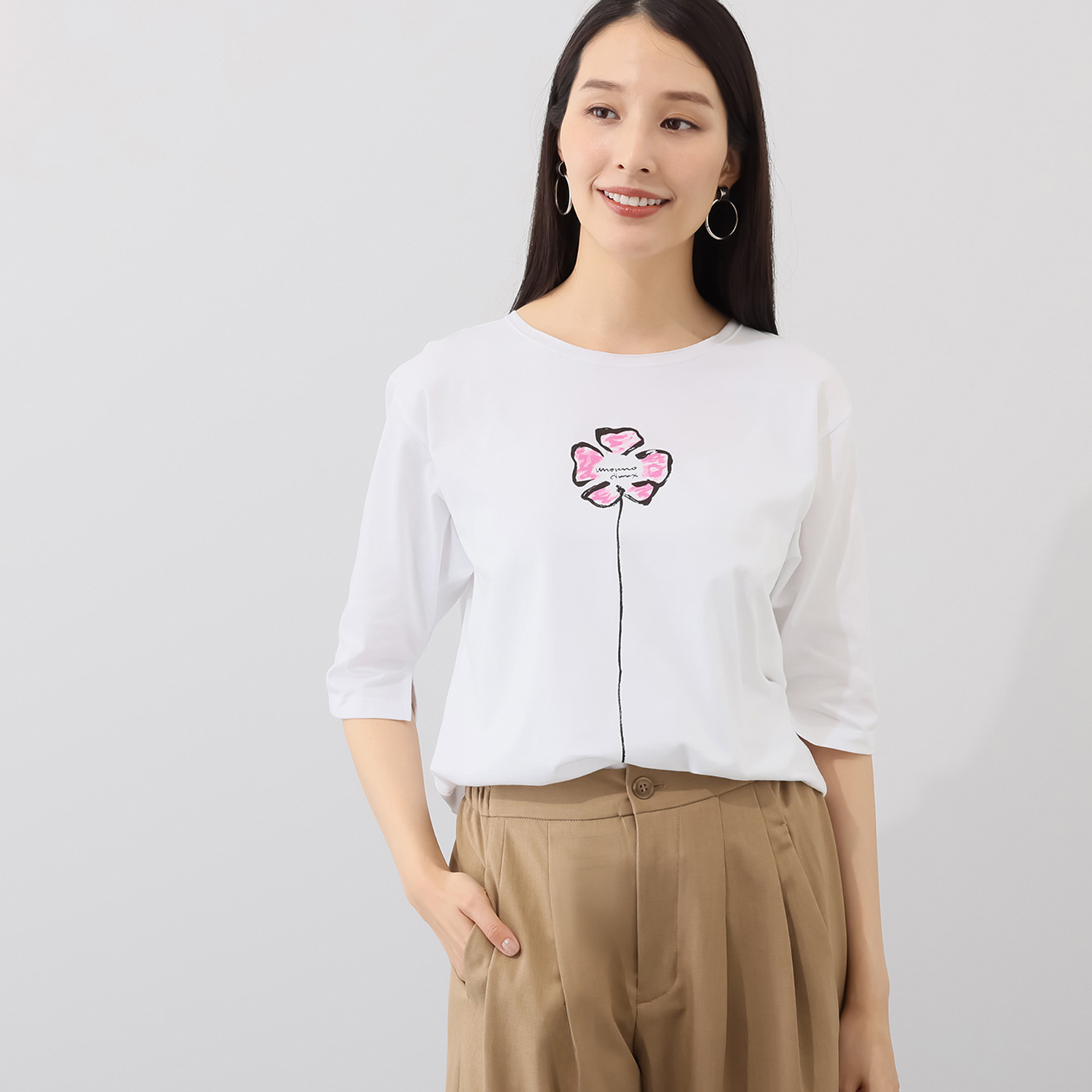 ウノ・ウノ・ドゥーエ オリジナルロゴモティーフ 五分袖Ｔシャツ