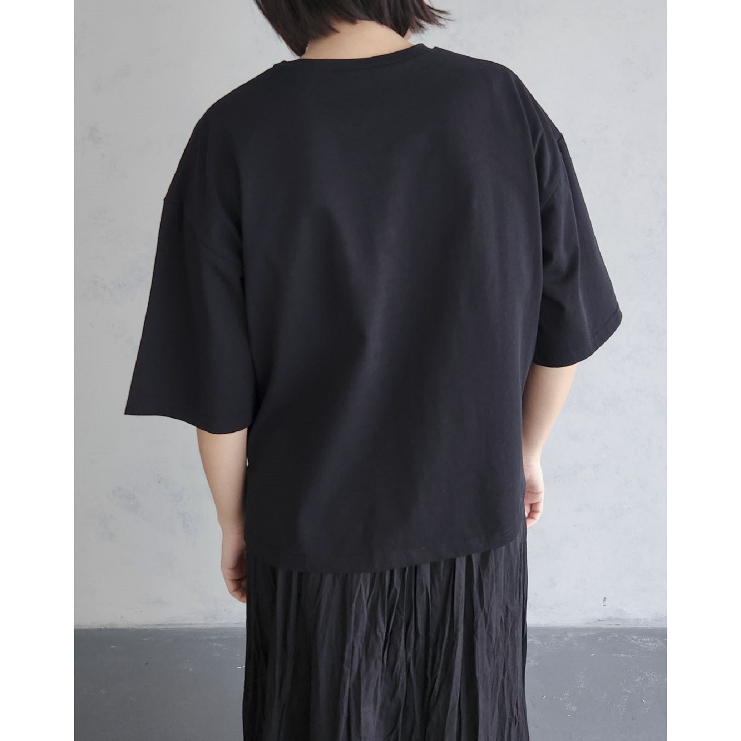 エピデミーク コットン１００％ 配色ロゴＴシャツ