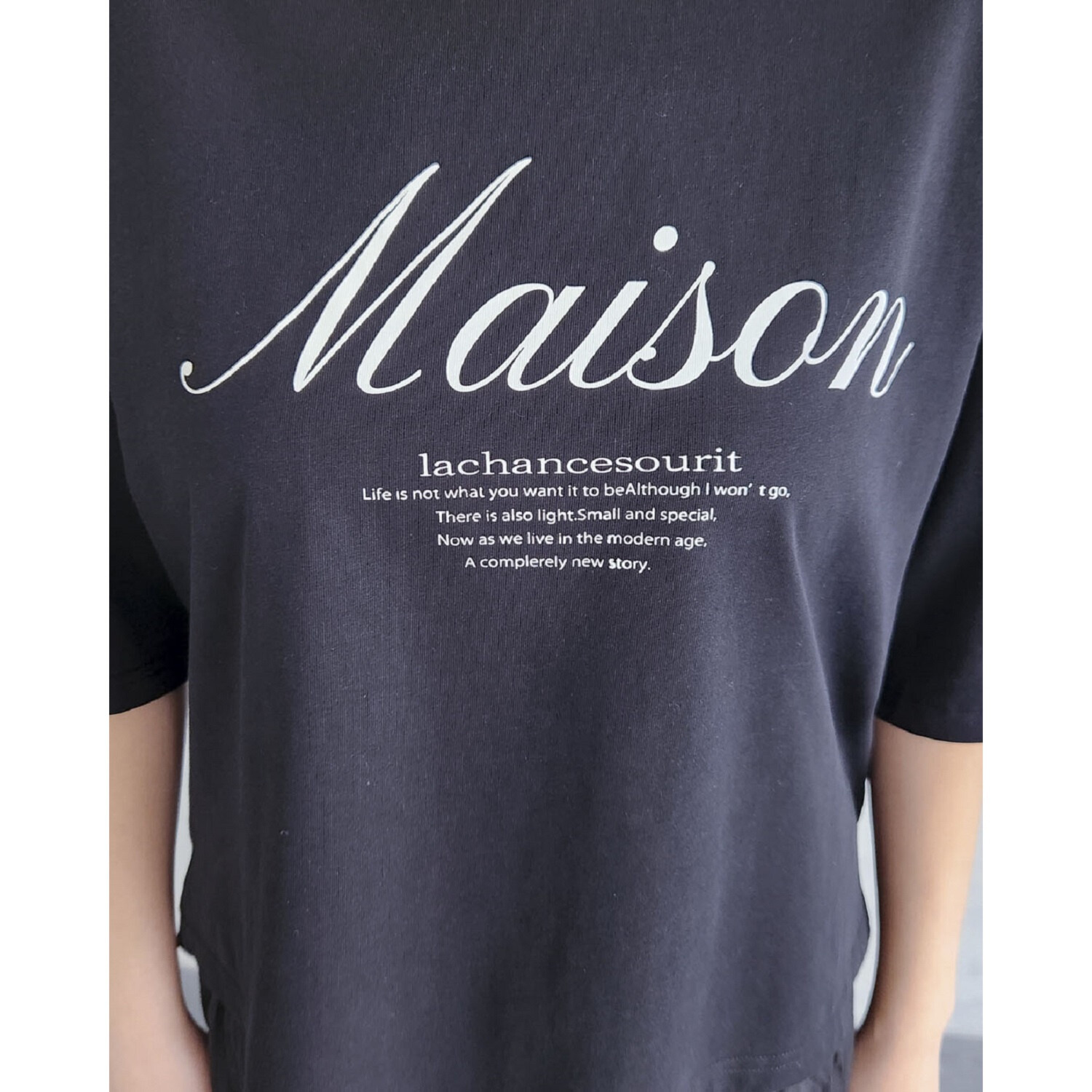 エピデミーク コットン１００％ 配色ロゴＴシャツ