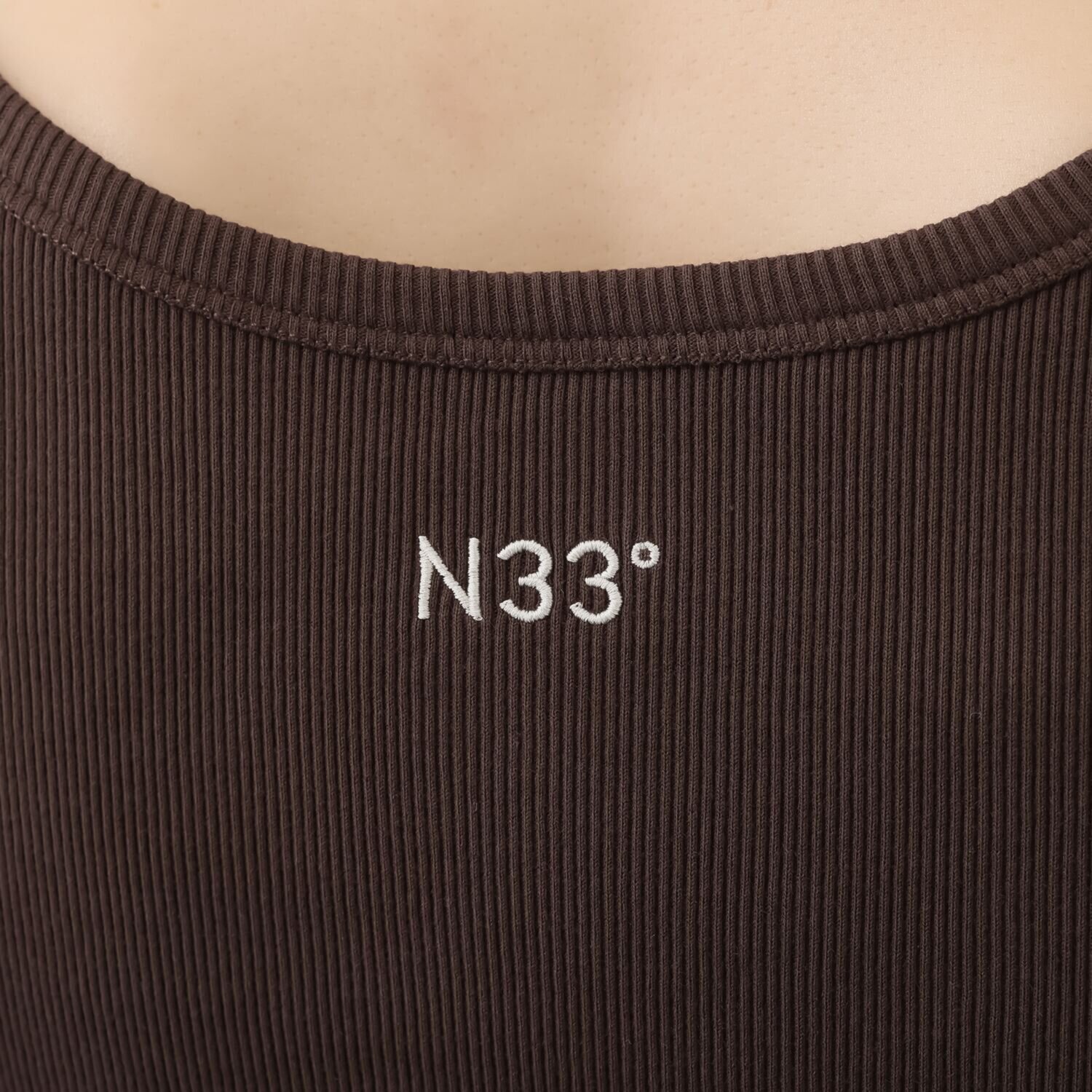 ラソエヌサーティスリー ディグリーズ テレコタンクトップ