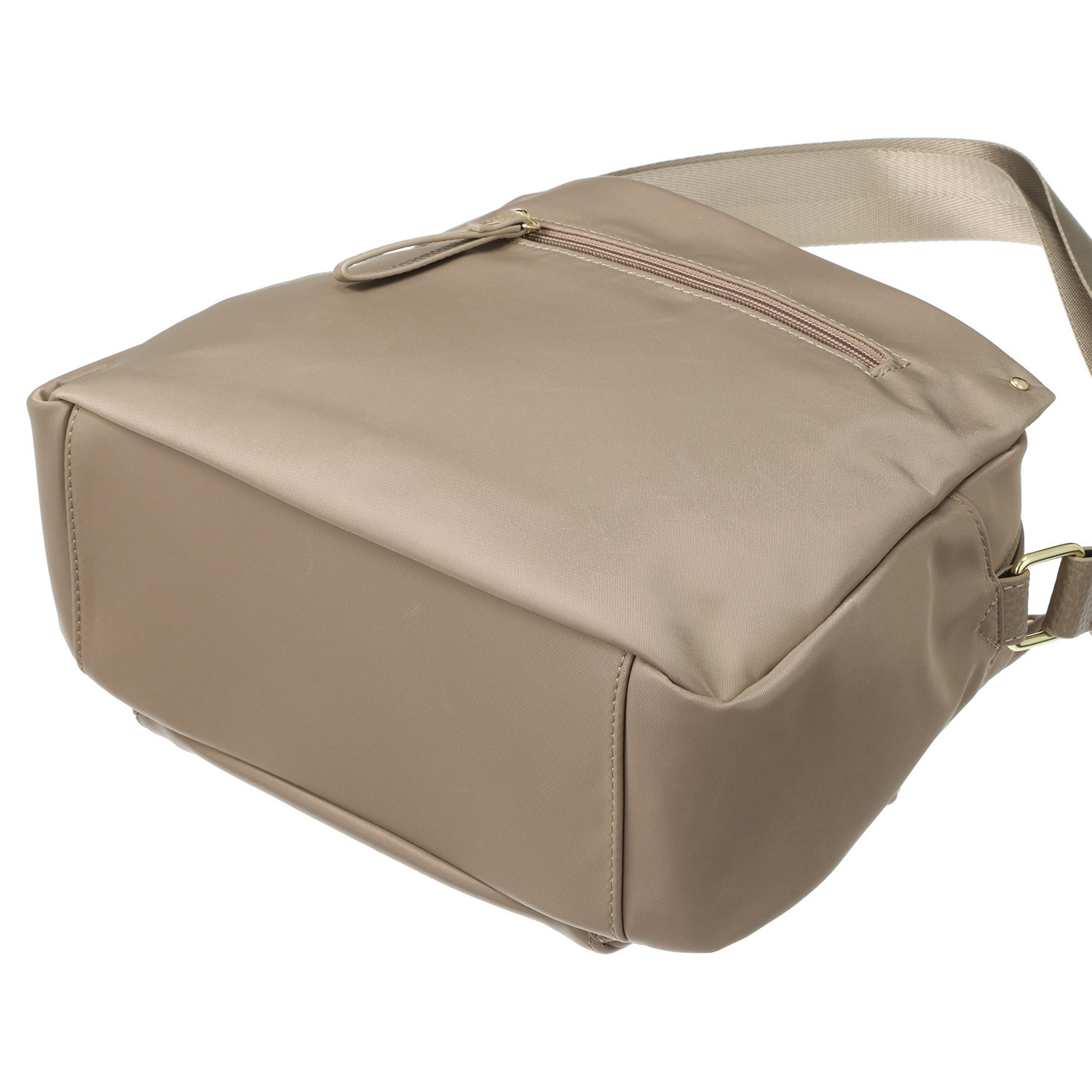 リズデイズ はっ水ナイロン １０ポケット ショルダーバッグ