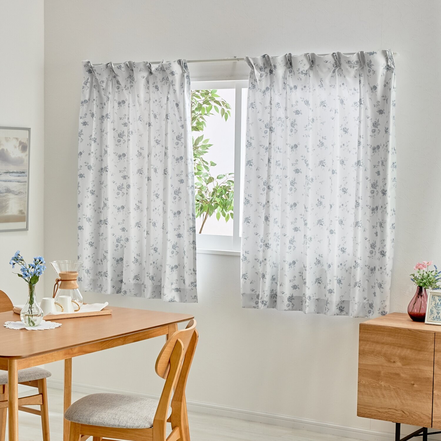 エコファイン 遮熱＆ＵＶカット フラワー柄カーテン２枚組 ＜１００×１０８ｃｍ＞