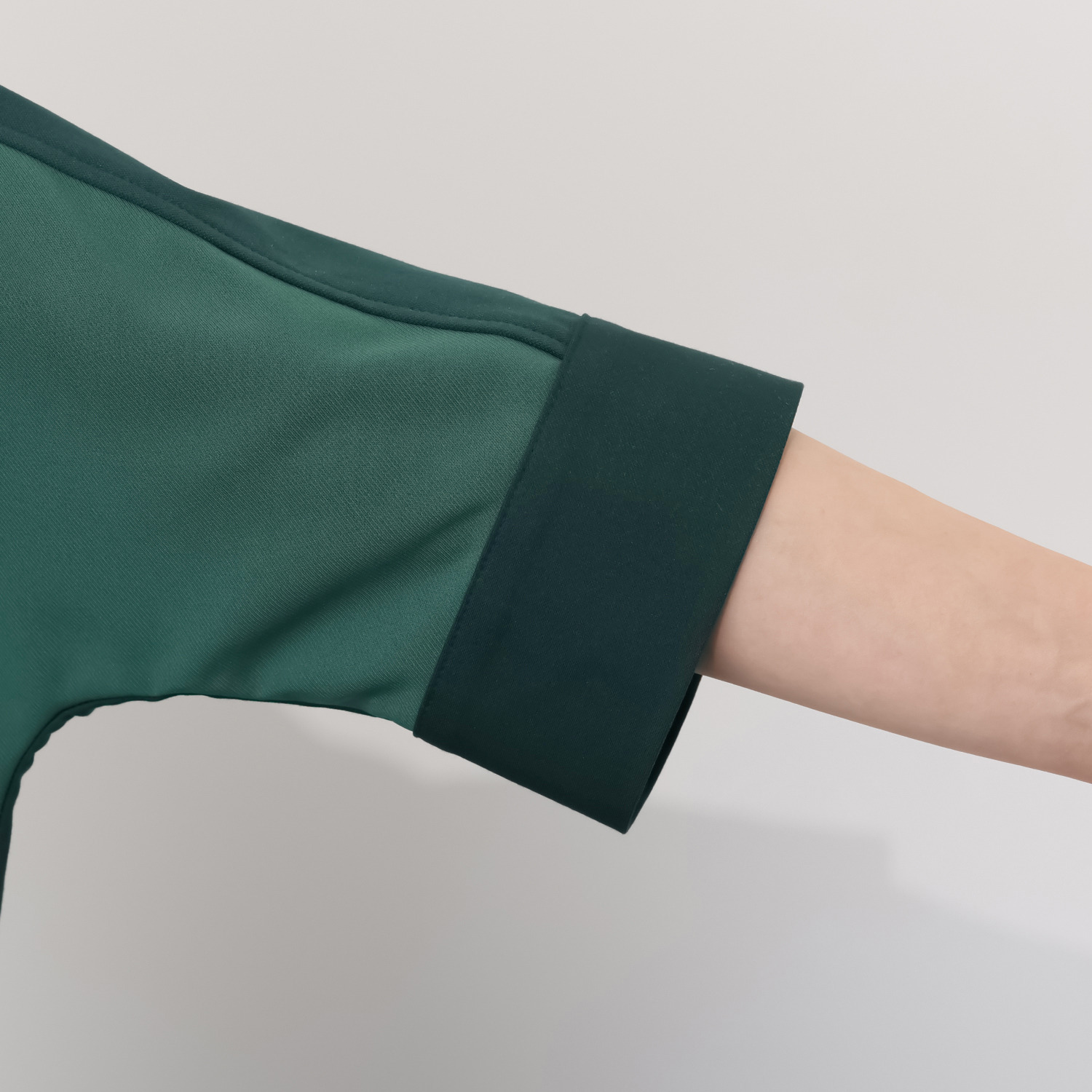 シーン 異素材コンビ ドルマンスリーブ プルオーバー