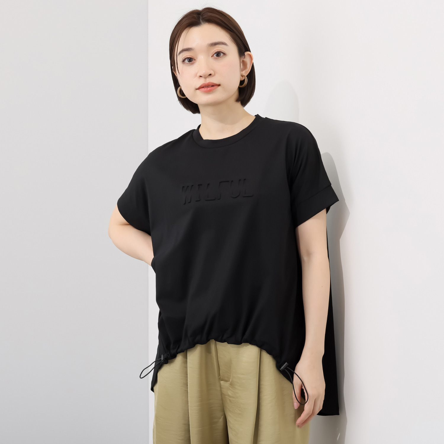 コイビトミサキ ドローストリング付 ロゴアクセント プルオーバー