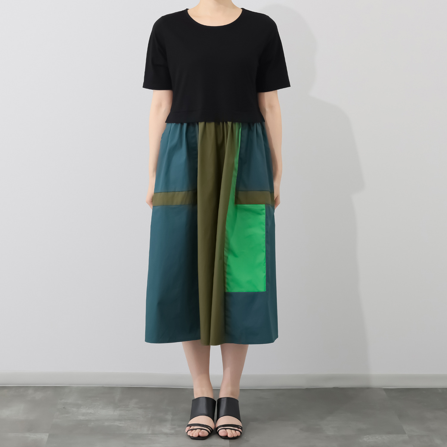 コイビトミサキ コットン１００％ 配色デザイン ドッキングワンピース