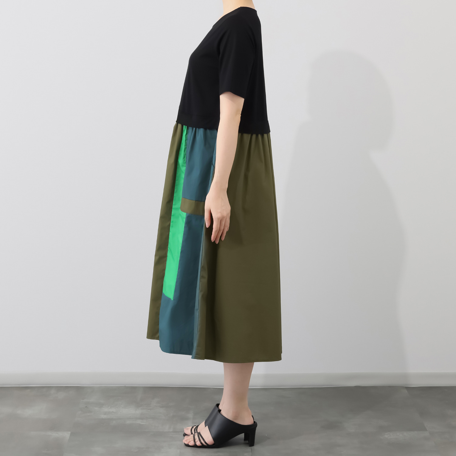 コイビトミサキ コットン１００％ 配色デザイン ドッキングワンピース