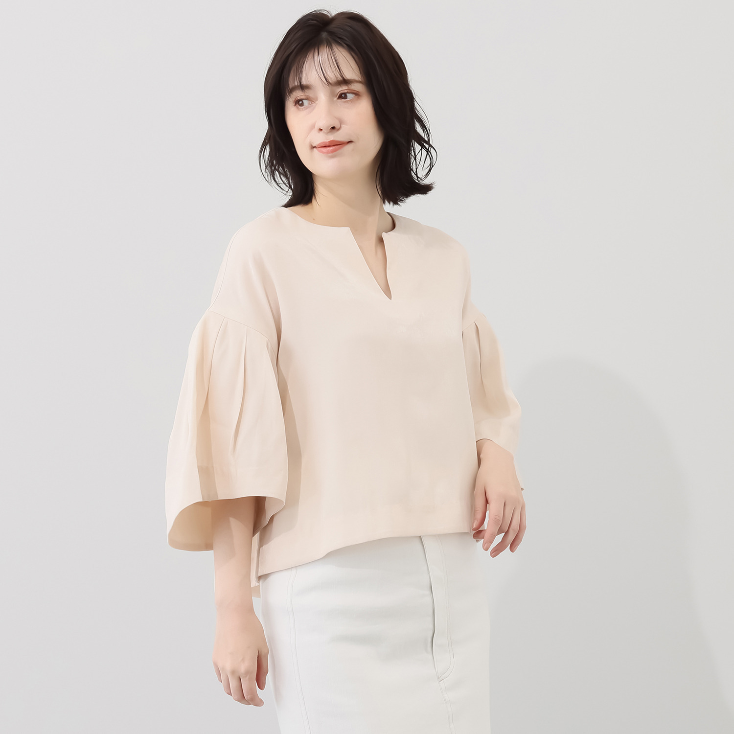 イロプライム ふんわり袖の ゆったりブラウス