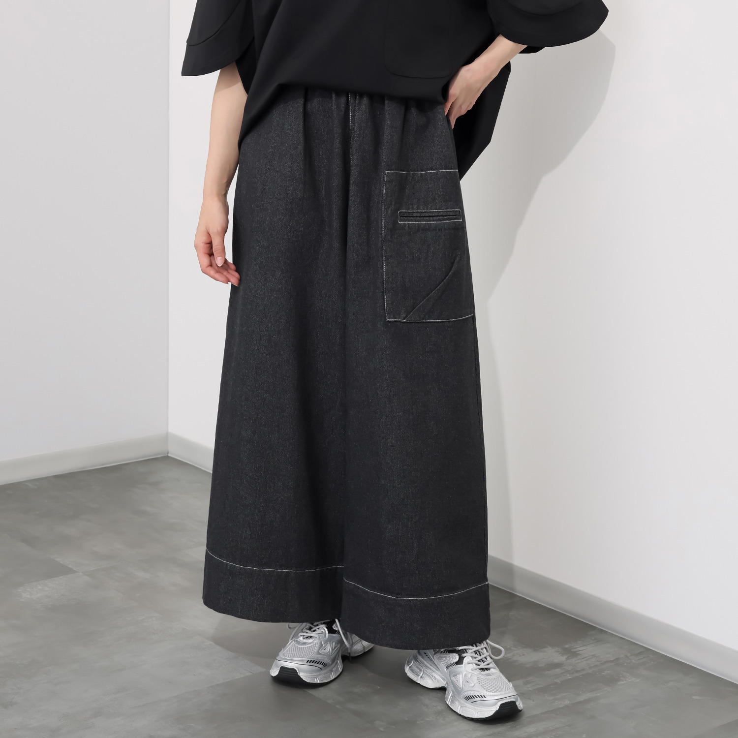 ベルデニム デザインポケット付 ワイドシルエット リラックスデニムパンツ