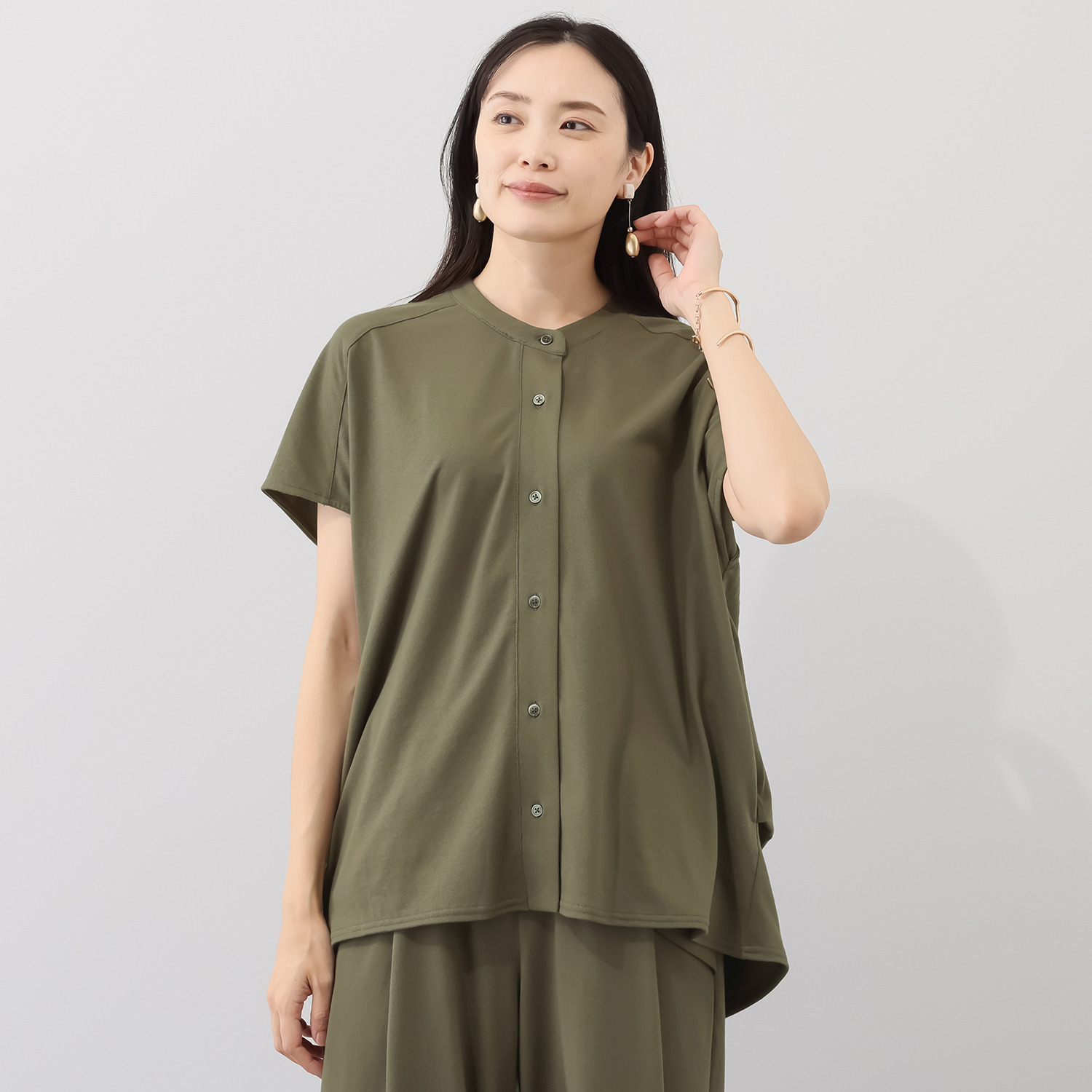 オルテンジア きれいめ鹿の子ジャージー トラッドを涼やかに装う デザインブラウス