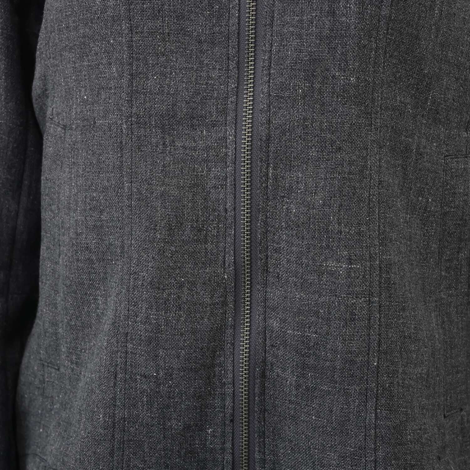 レア　ジェム 天然素材のマリアージュ フレンチリネンとウールで 大人の上質カジュアルを シャープにまとうブルゾン