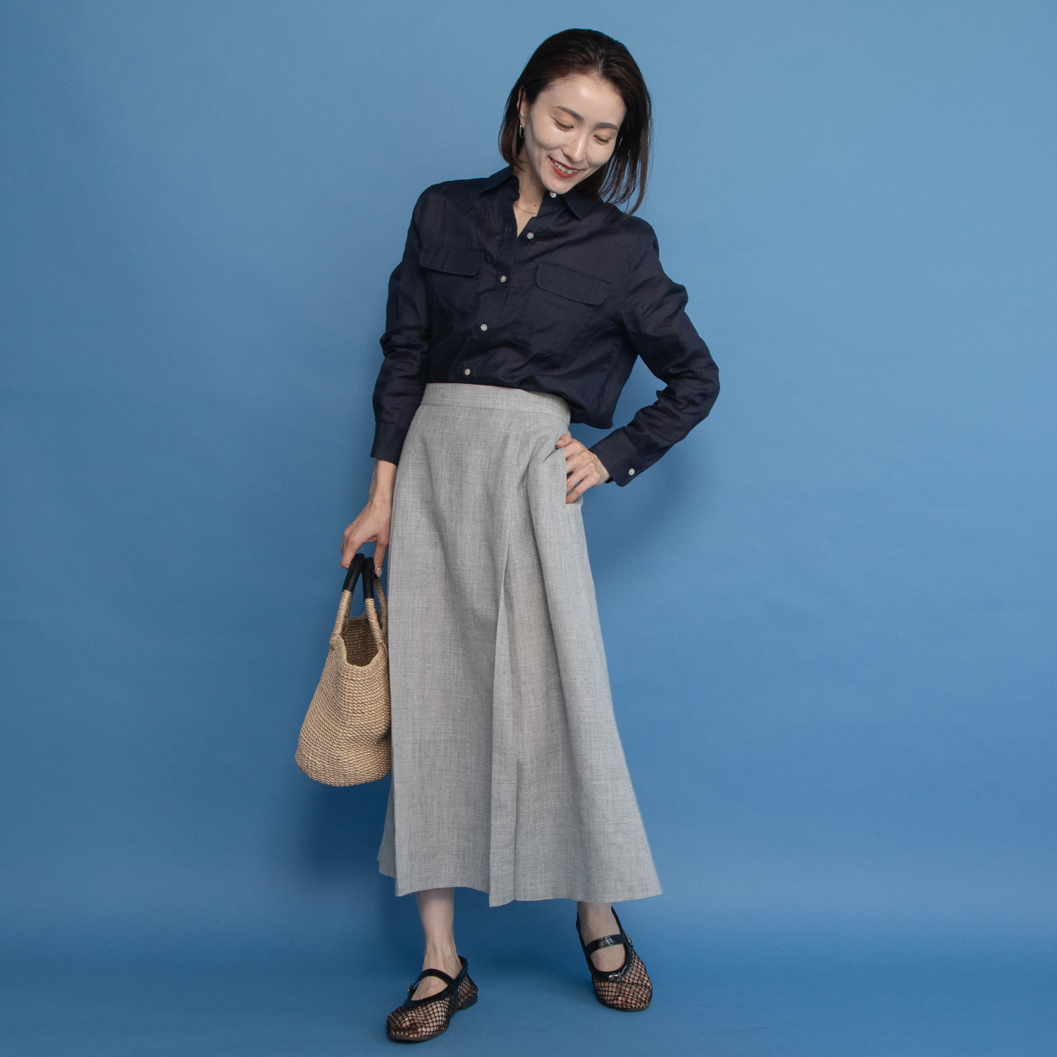 レア　ジェム 天然素材のマリアージュ フレンチリネンとウールで マニッシュに装う タックフレアースカート