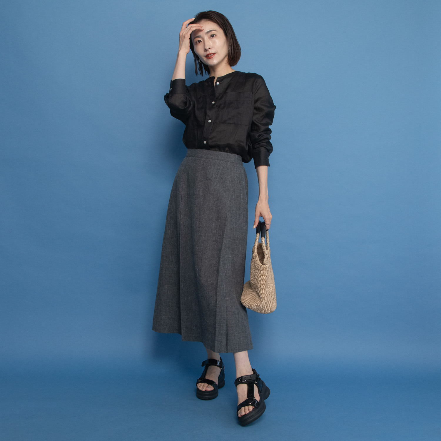 レア　ジェム 天然素材のマリアージュ フレンチリネンとウールで マニッシュに装う タックフレアースカート