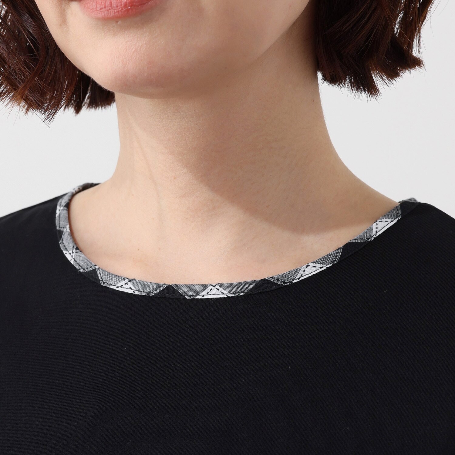 スタイル・ラヴィー 袖チェックアクセント カットソープルオーバー