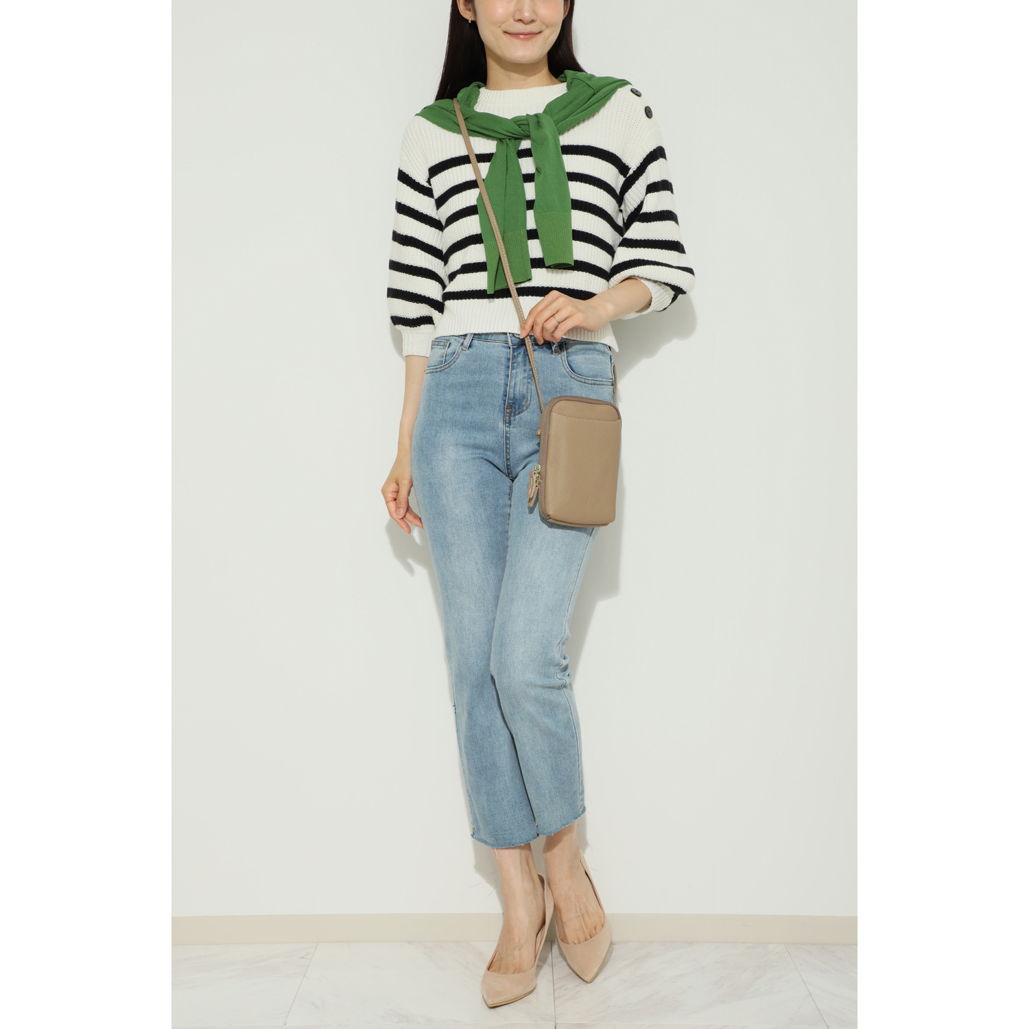 グッシオイタリー 牛革 スマホショルダーバッグ