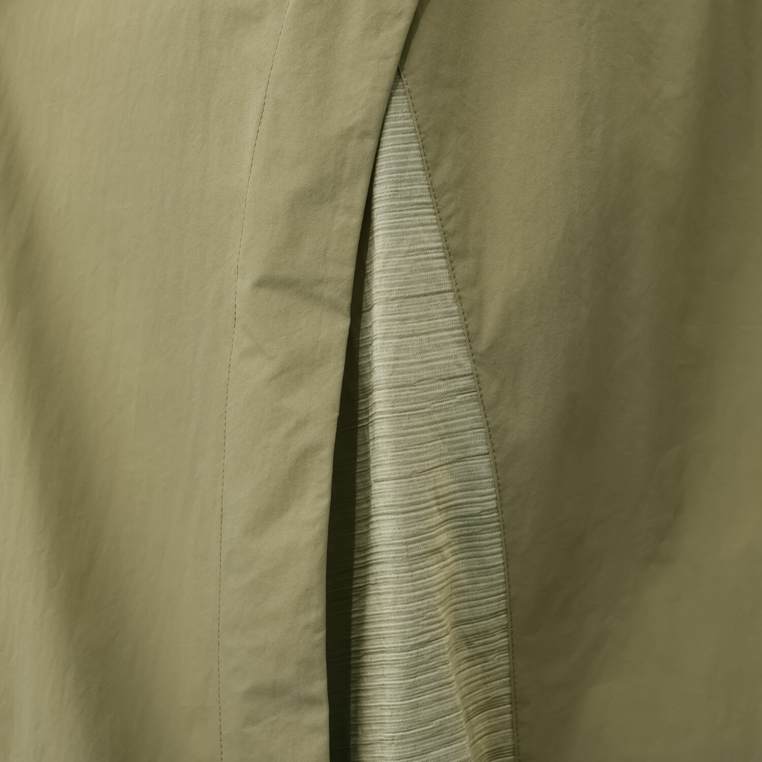 ベルポニー 異素材使い パネル切替 デザインバルーンスカート