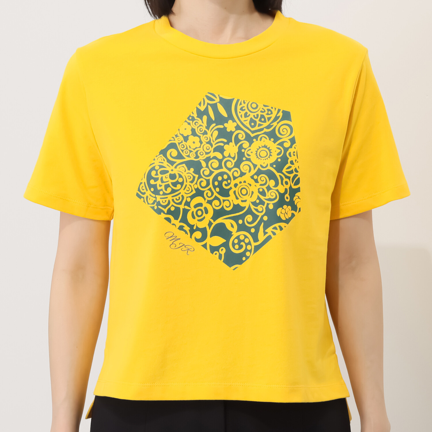 エムジェイアール　バイ マチコ　ジント　ロンドン オリジナルモティーフ グラフィックプリント プルオーバー