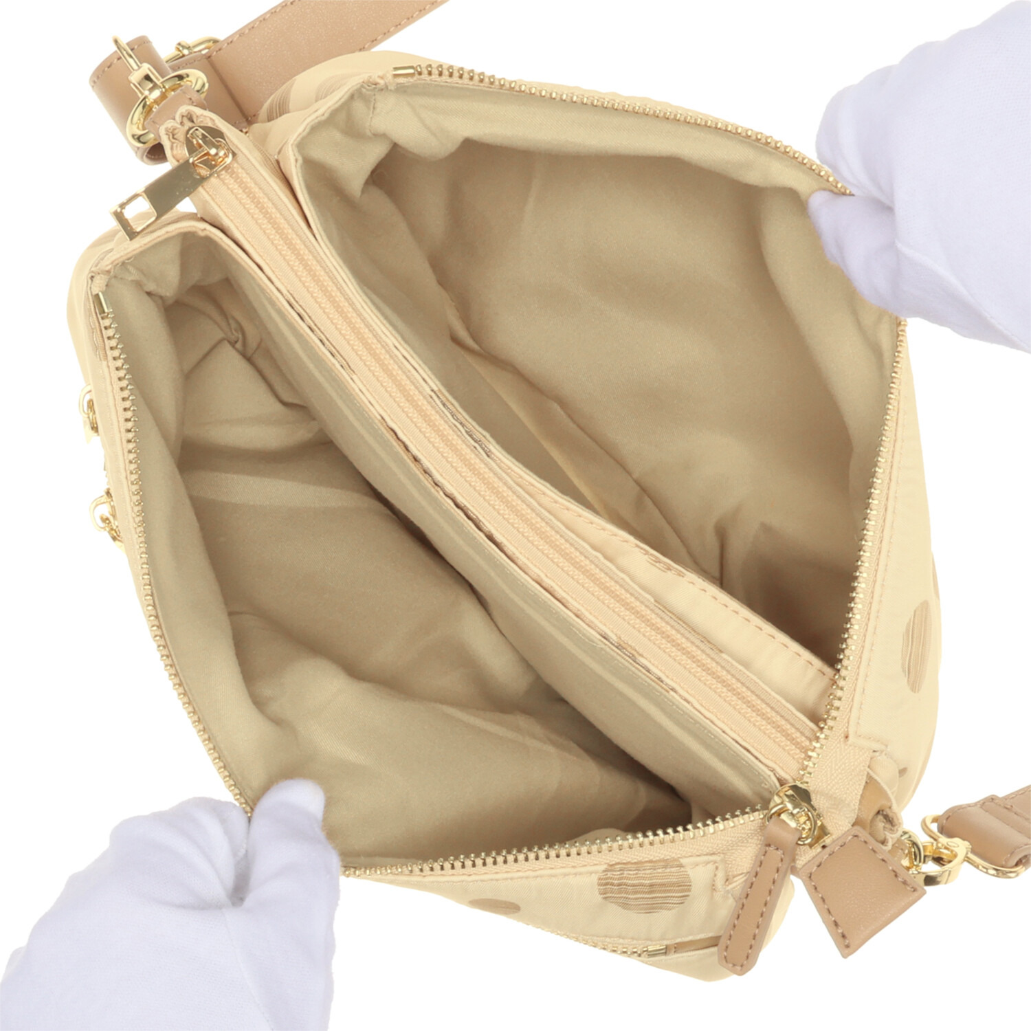 ベルモサ オリジナルドット柄 軽量ショルダーバッグ