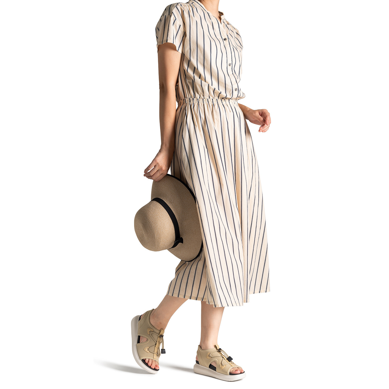 アーチフィッター 足裏の３点アーチを 正しい位置でサポート！ ふかふか クッションサンダル１６１