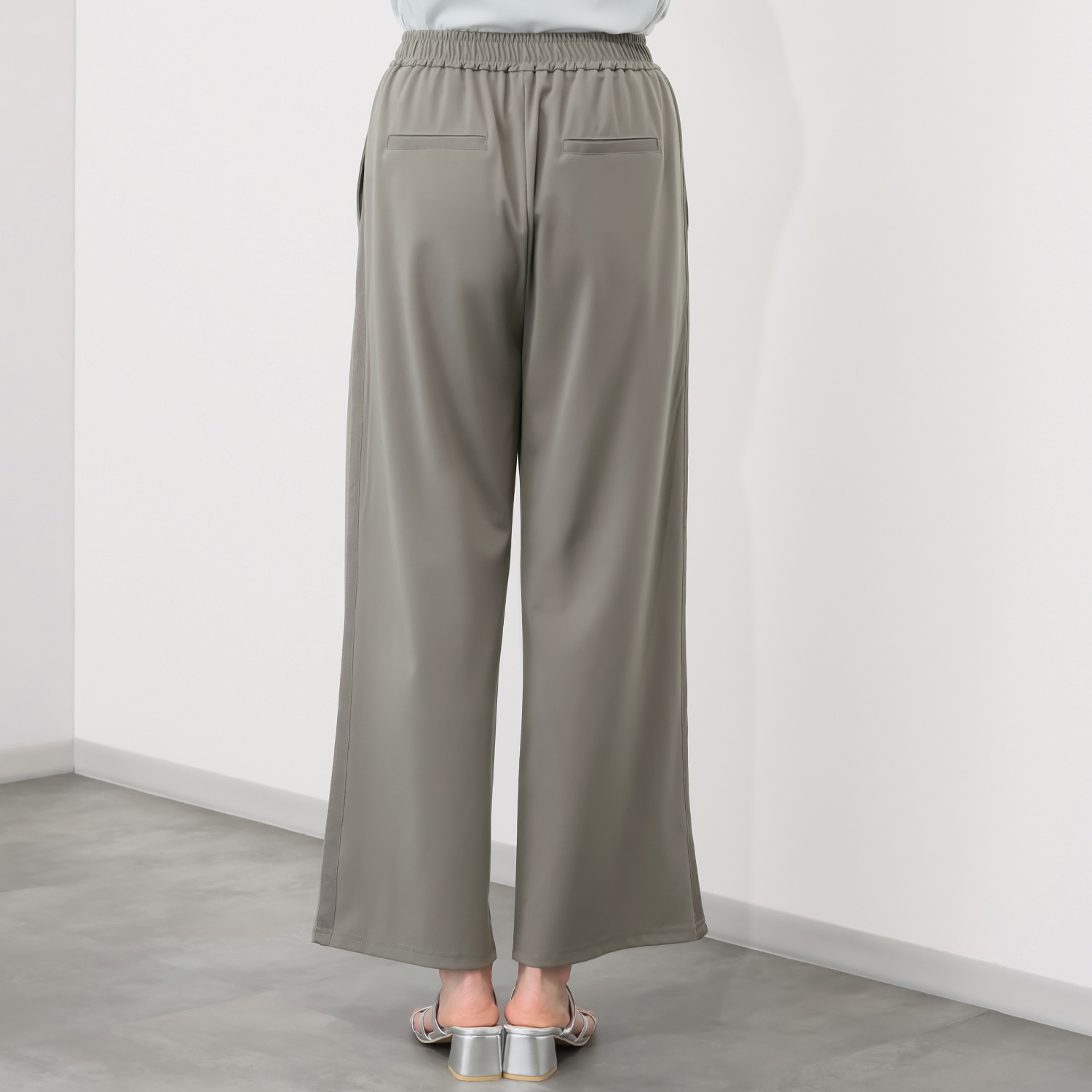 ルクオーレ 接触冷感モクロディ サイドラインデザイン ワイドパンツ