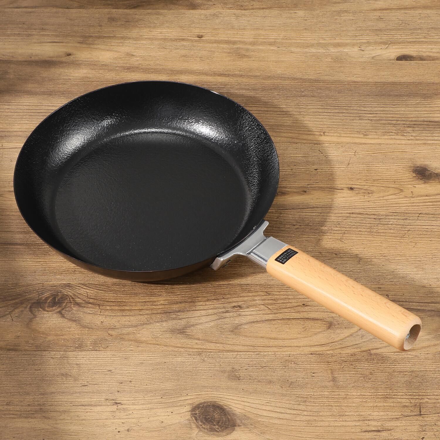 高火力調理で 焼く・炒めるが 抜群に美味しくなる Ｗファイバーライン 鉄フライパンセット 特別レシピカード付