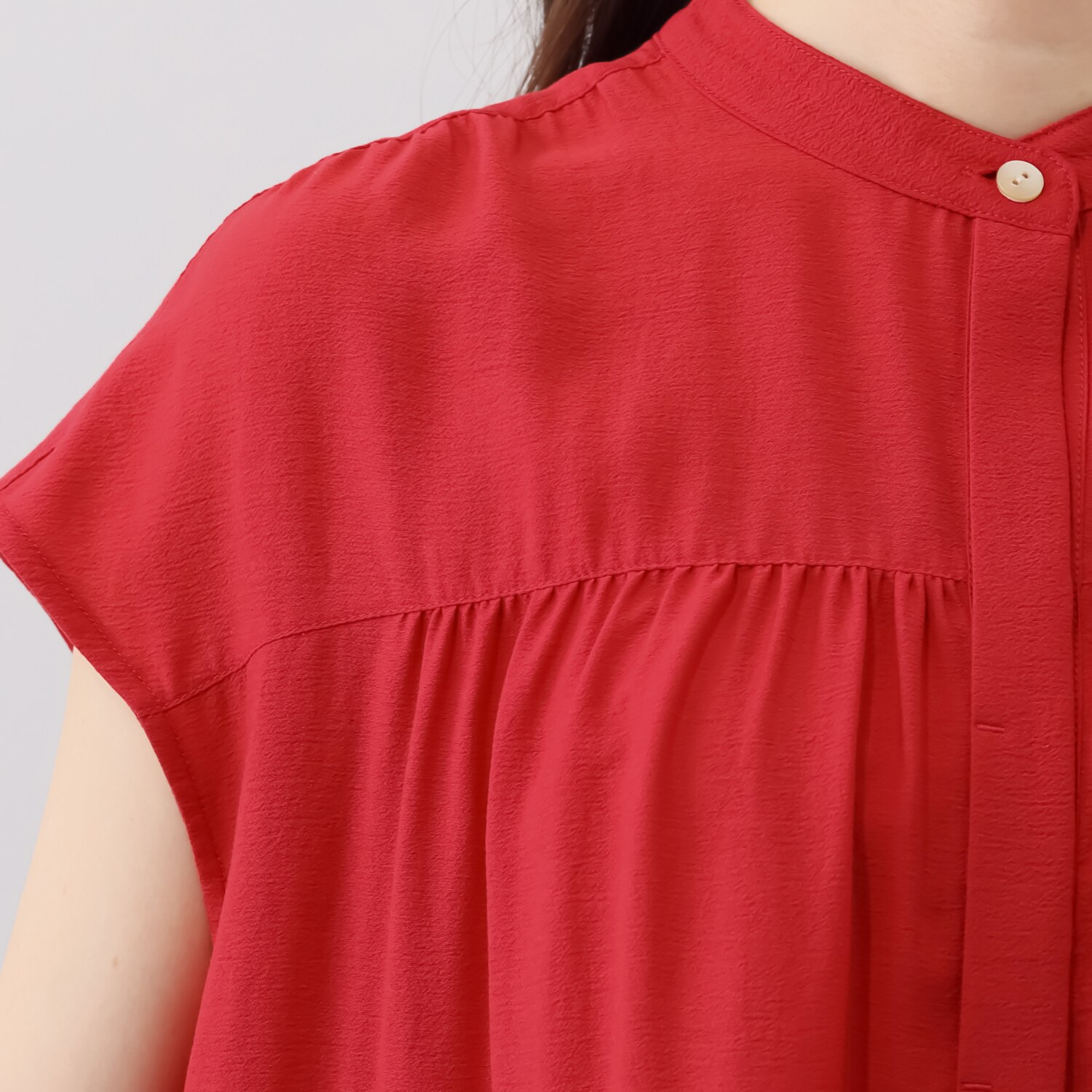 キリ　エ　キリ 縮絨風ジョーゼット キャップスリーブ チュニックブラウス