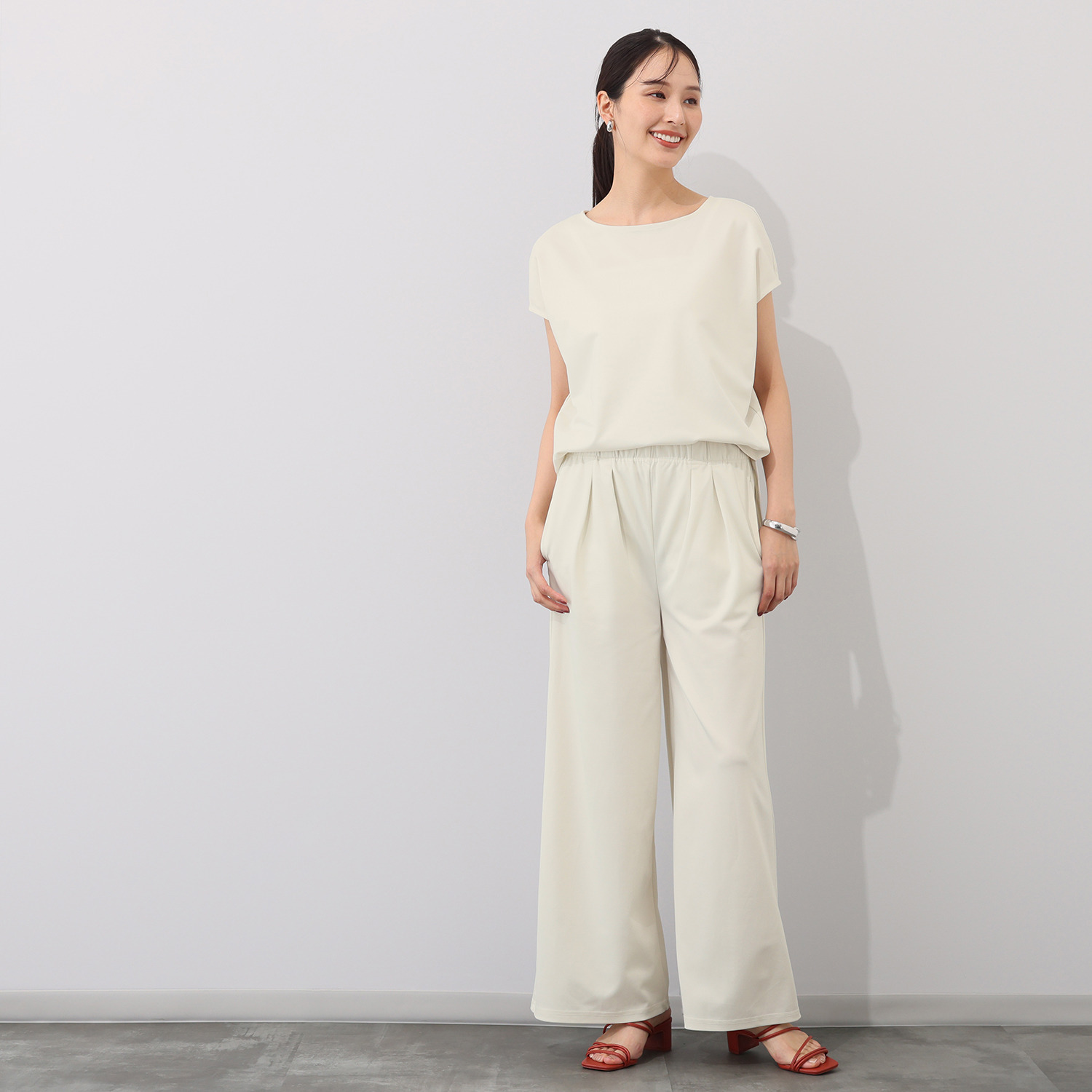 マンスリートライミー 着回し抜群 ２ウェイプルオーバー＆ キレイめパンツセット