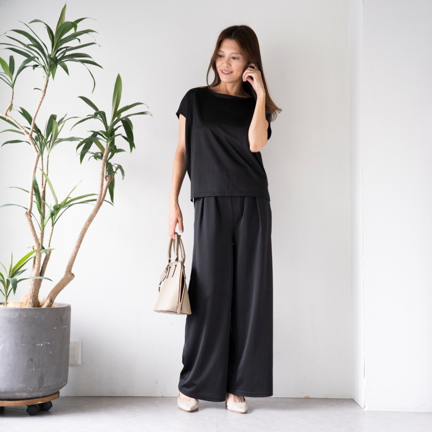 マンスリートライミー 着回し抜群 ２ウェイプルオーバー＆ キレイめパンツセット