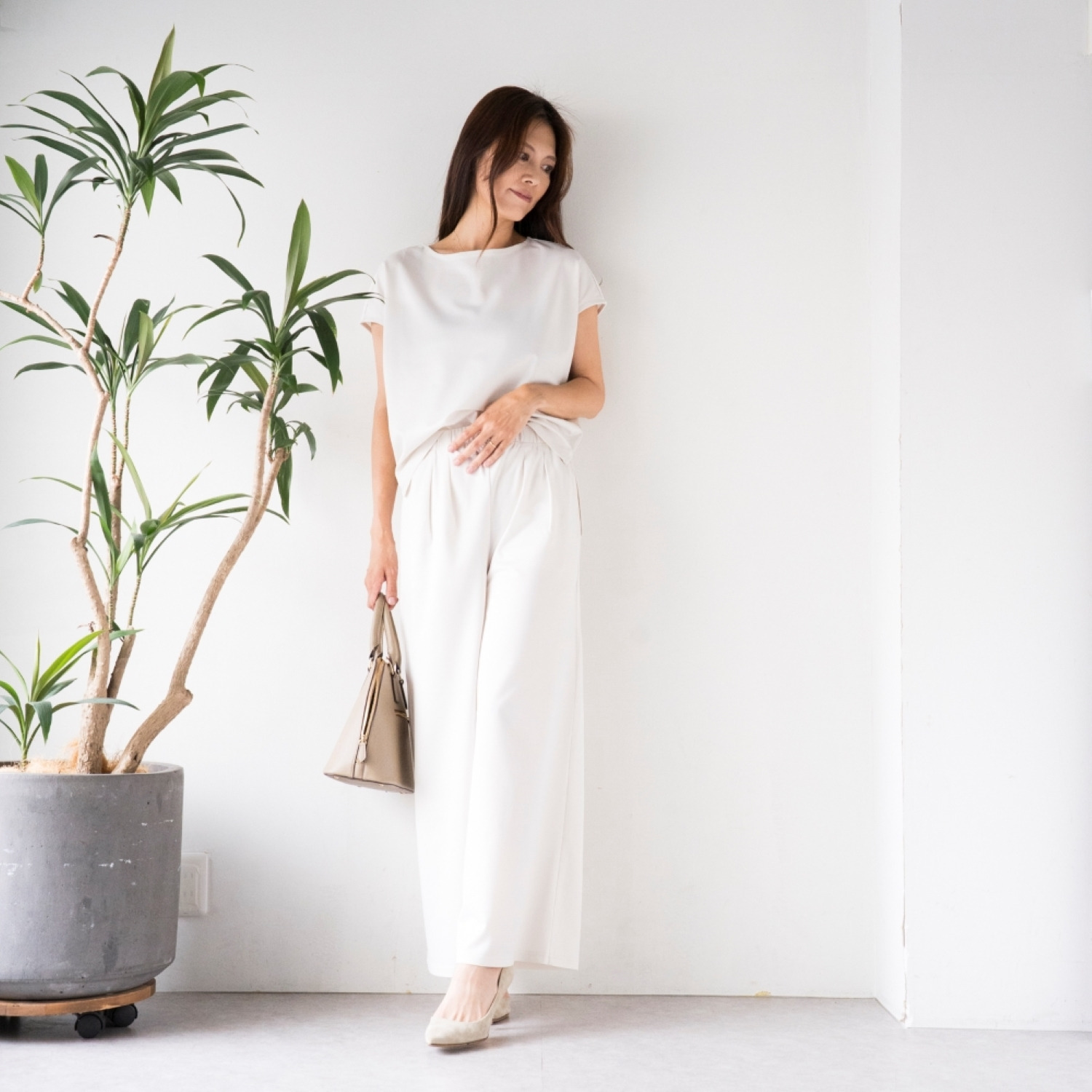 マンスリートライミー 着回し抜群 ２ウェイプルオーバー＆ キレイめパンツセット