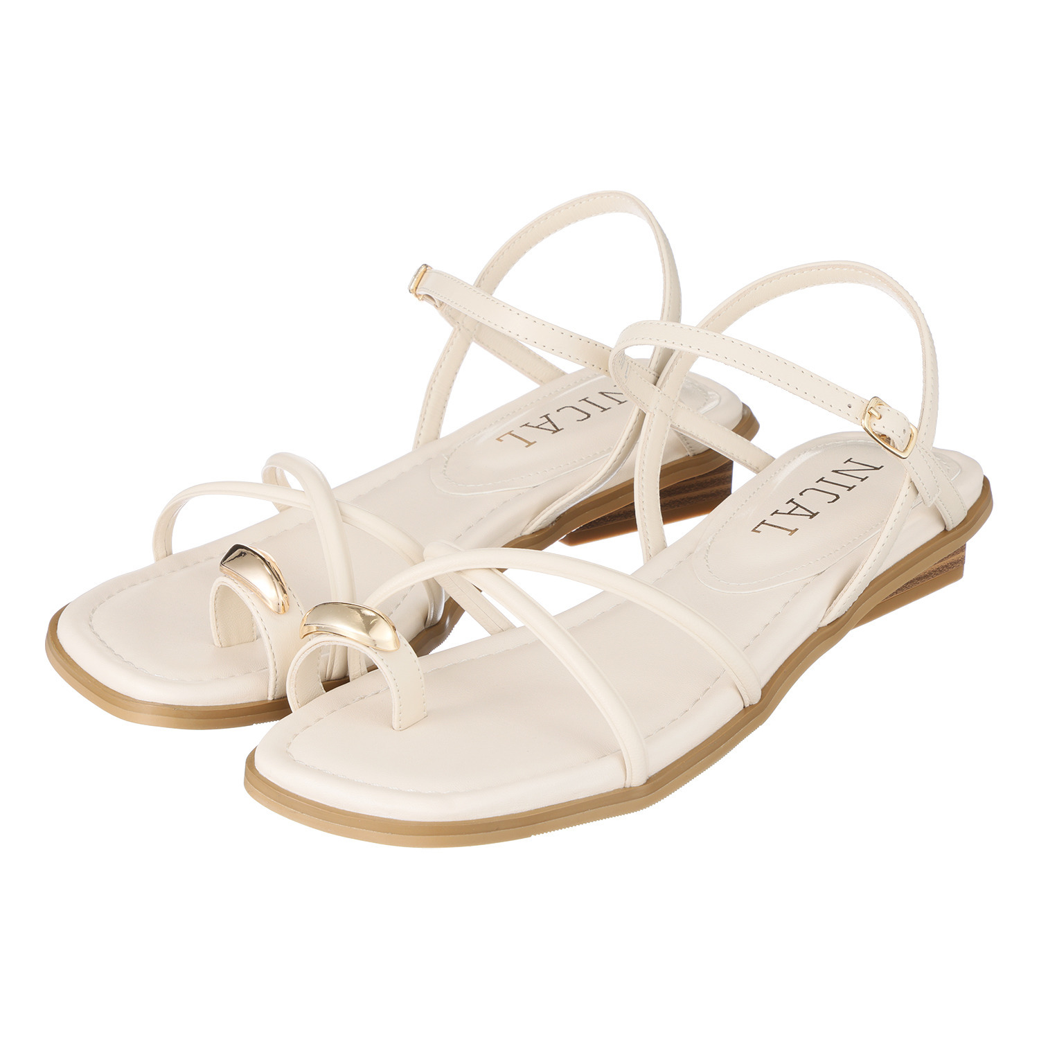 ニカル シープレザー メタルモティーフ ナローストラップサンダル