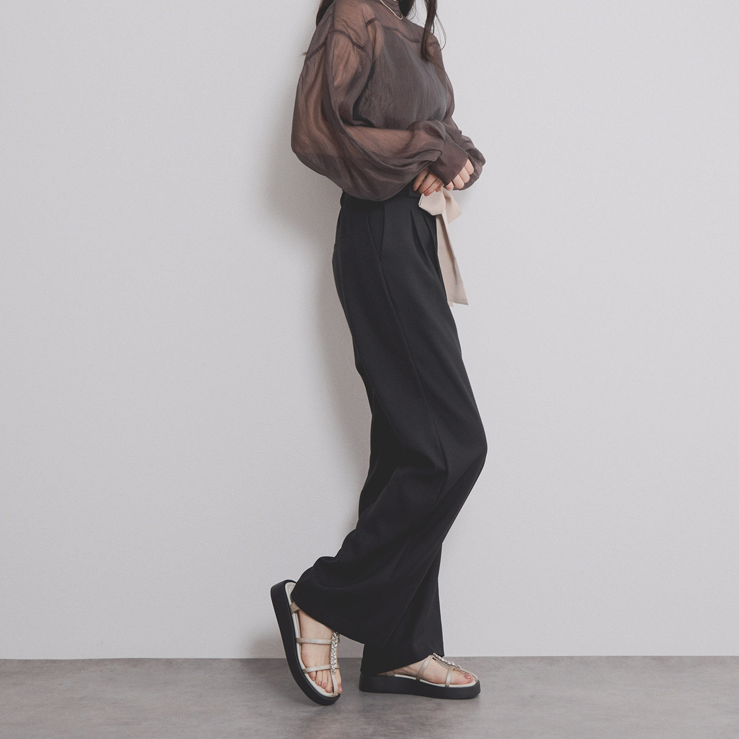 ニカル リーフビジュウ× シノワズリーストラップ 厚底サンダル