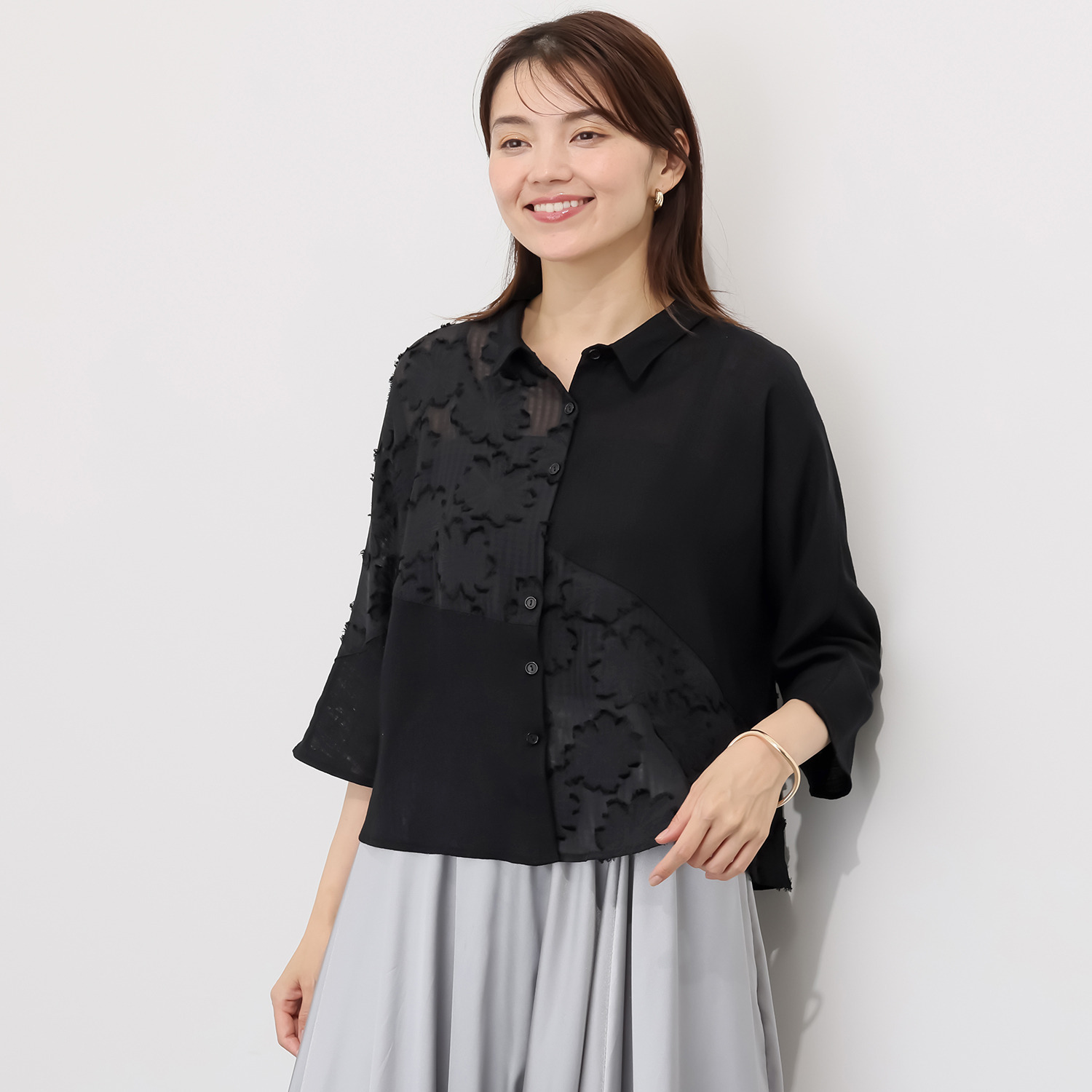 ジョリーフェム 麻混 フラワージャガード シャツブラウス